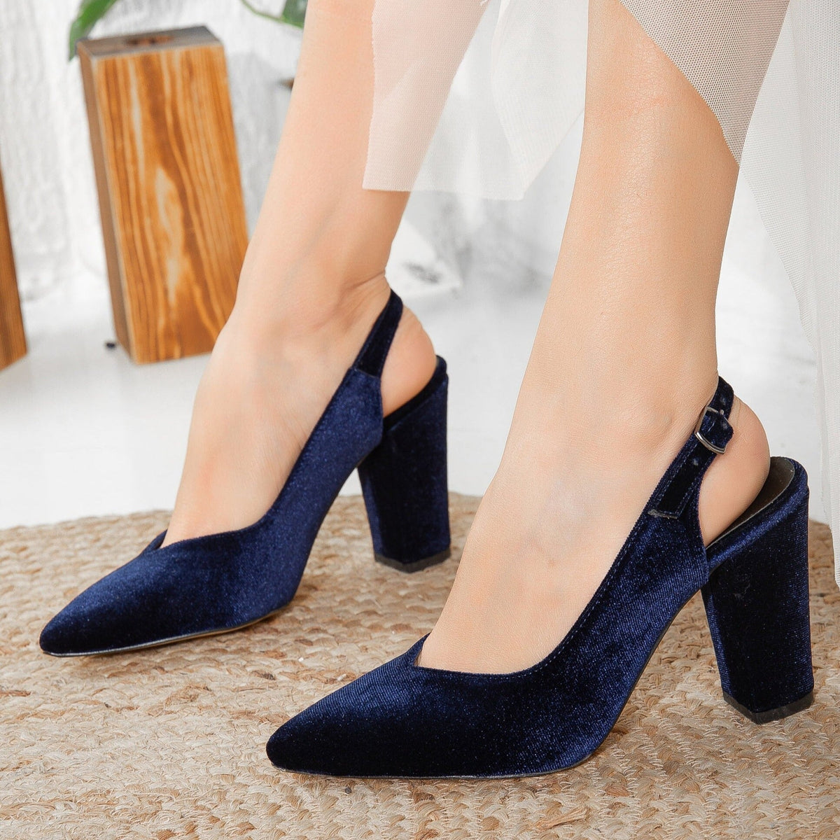 Emma - Dark Blue Velvet Slingback Shoes – detail view showing velvet, blue, red, Vowalisse