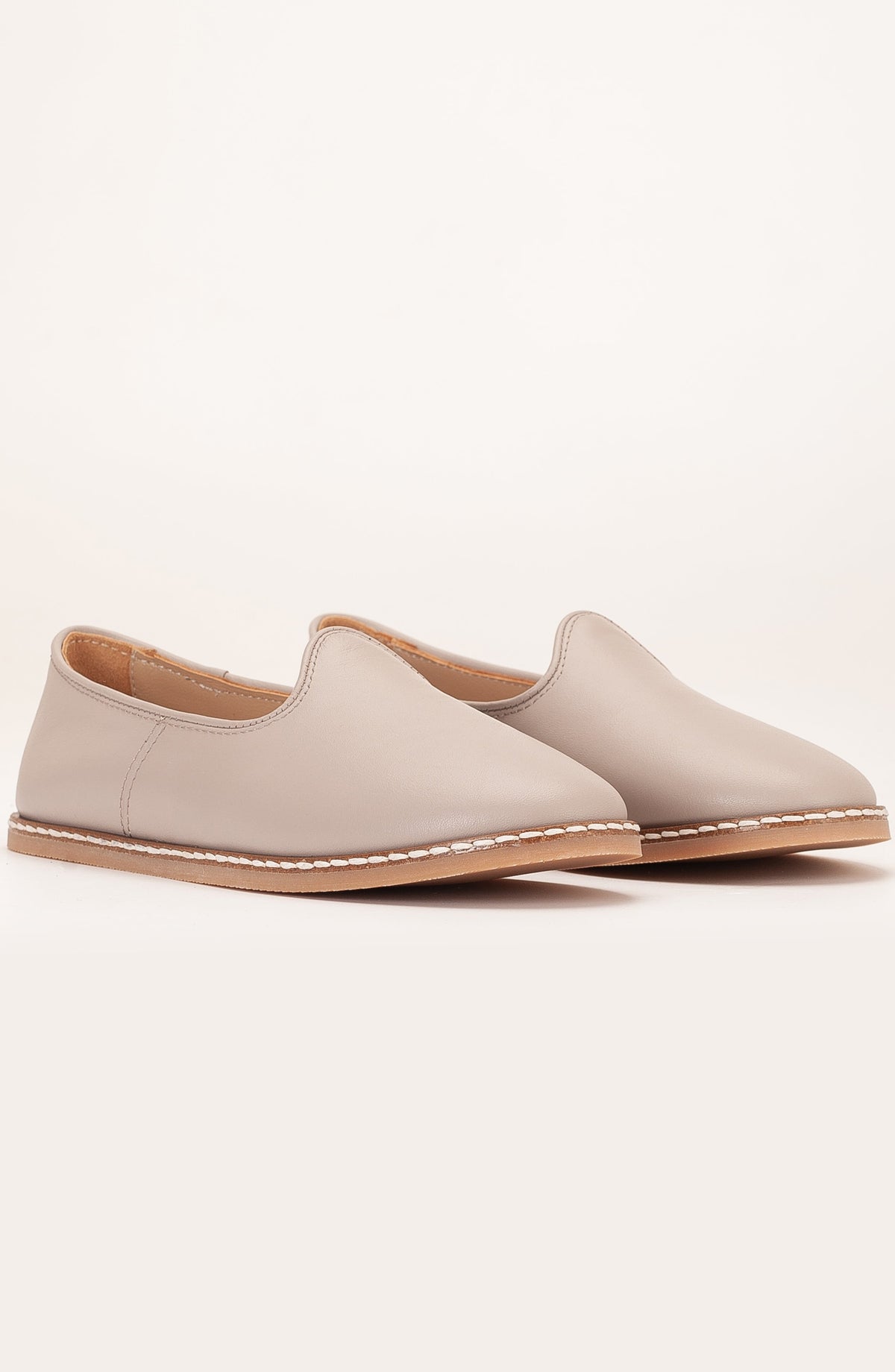 Dalya - Dark Beige Leather Slip On – detail view showing leather, red, Vowalisse