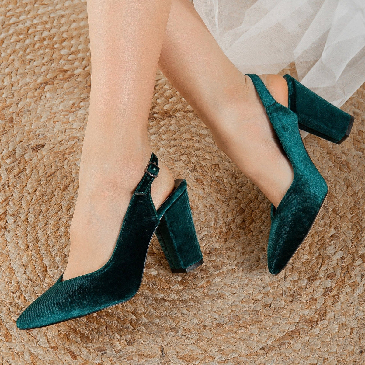 Emma - Emerald Green Velvet Heels – side view showing velvet, green, Vowalisse