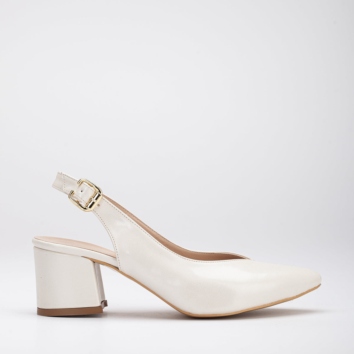 Emma - Ivory Slingback Shoes – front three-quarter view showing leather, ivory, white, Vowalisse
