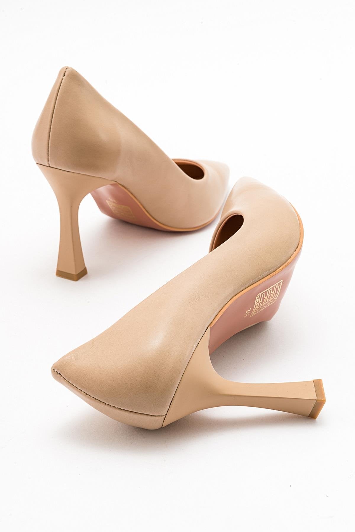 Forest Beige Cilt Pointed Toe Pump – side view showing leather, Vowalisse