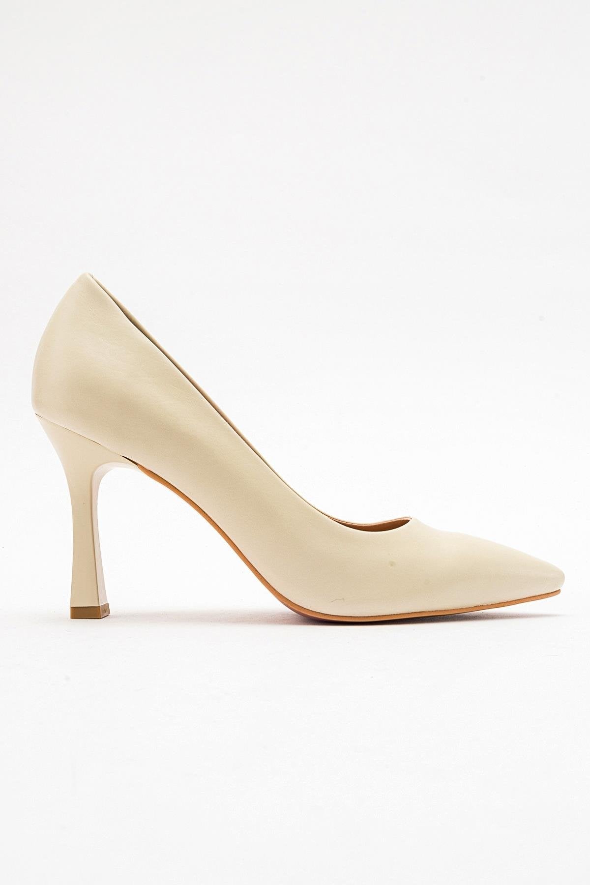 Forest Cream Beige Pointed Toe Pump – top view showing leather, Vowalisse