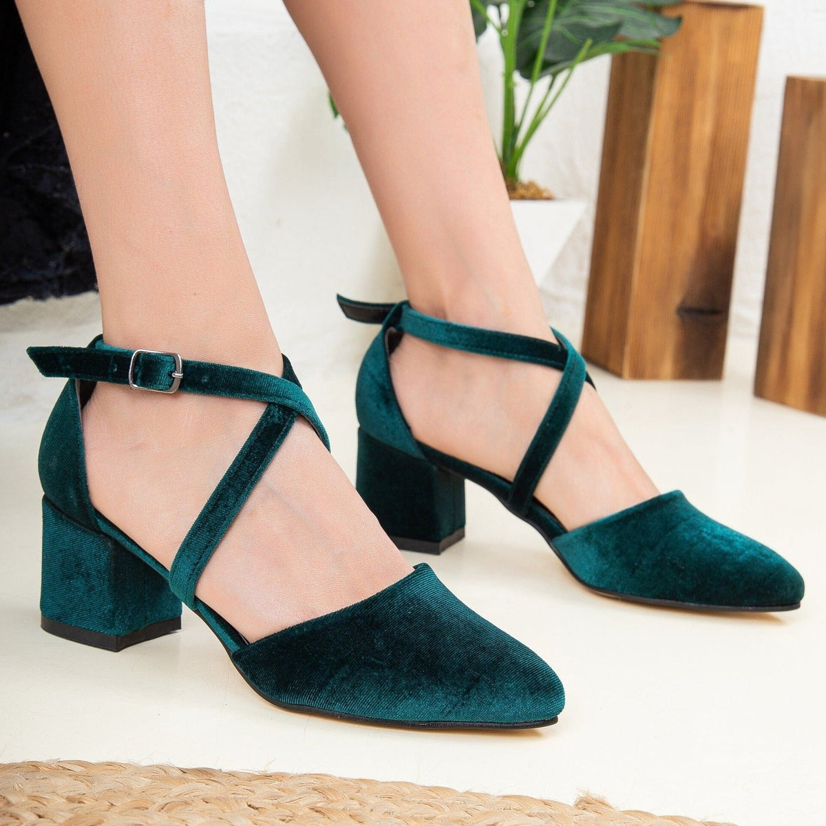 Dolly - Emerald Green Velvet Heels – detail view showing velvet, green, Vowalisse