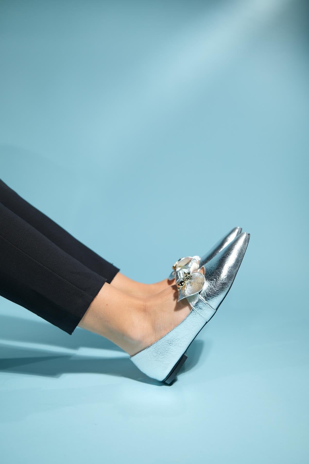Helsi - Silver Ballet Flat – top view showing leather, silver, Vowalisse