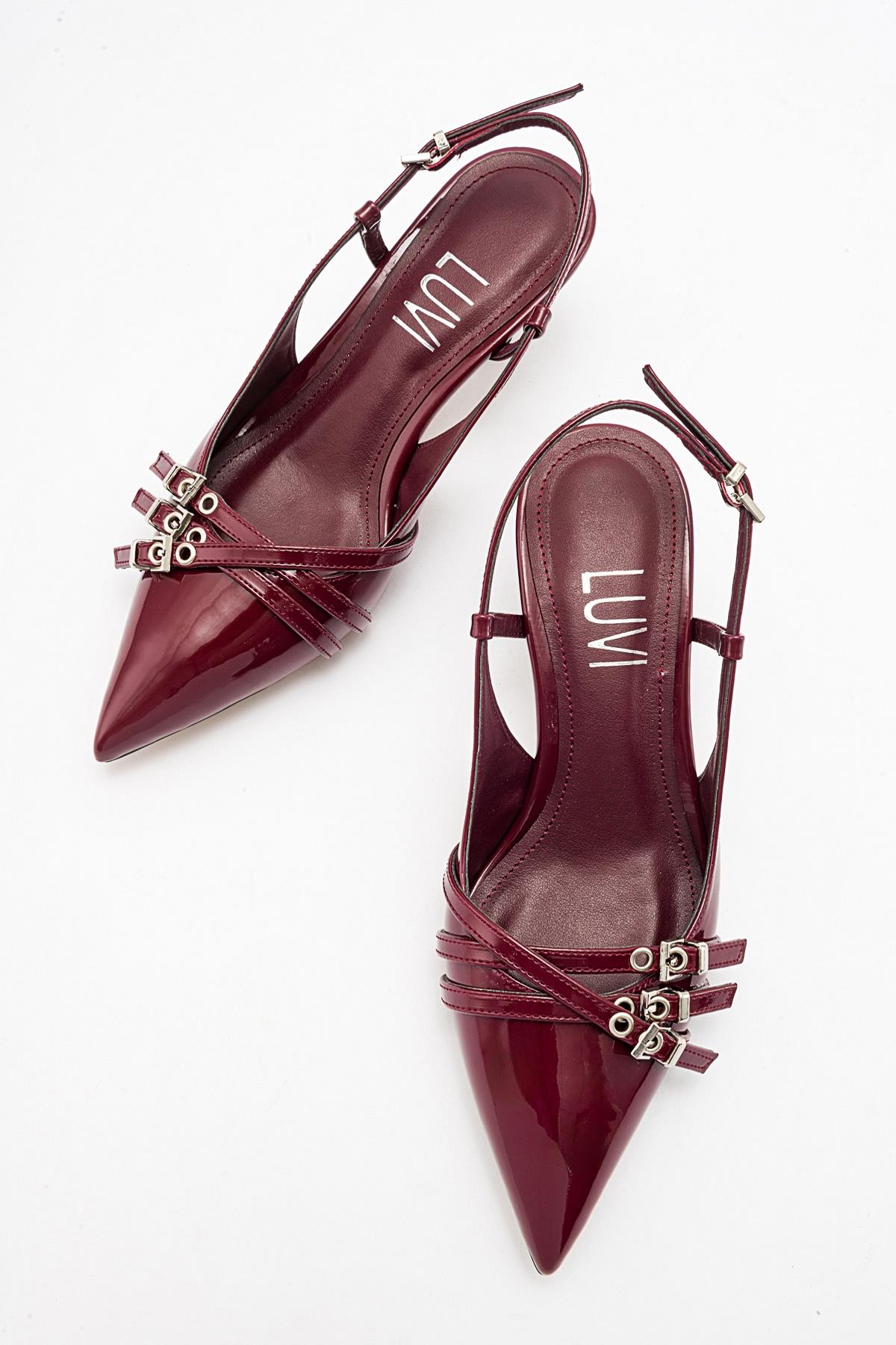 Woss - Burgundy Patent Belt Detail Heeled Shoe – detail view showing leather, Vowalisse