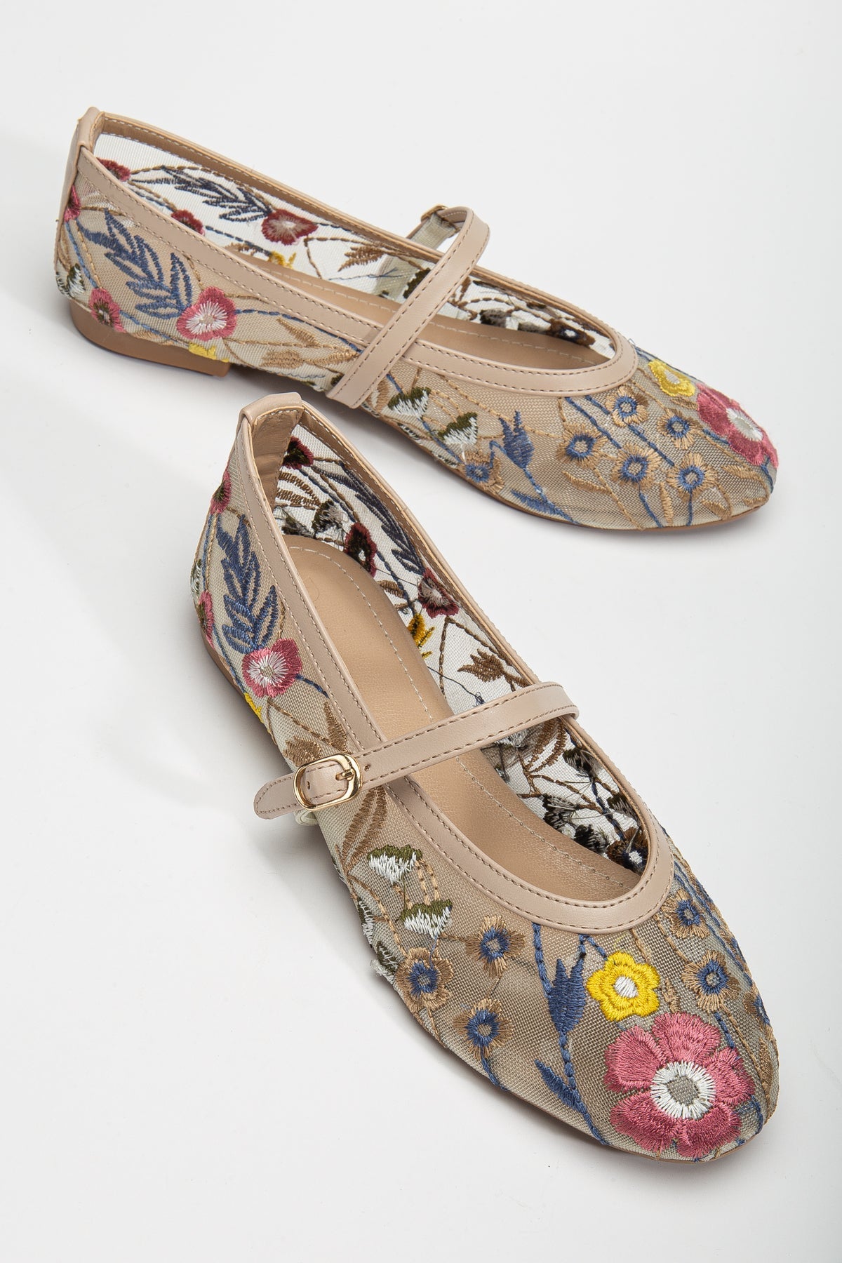 Fauna - Beige Mesh Mary Jane Flats – front three-quarter view showing leather, mesh, red, Vowalisse
