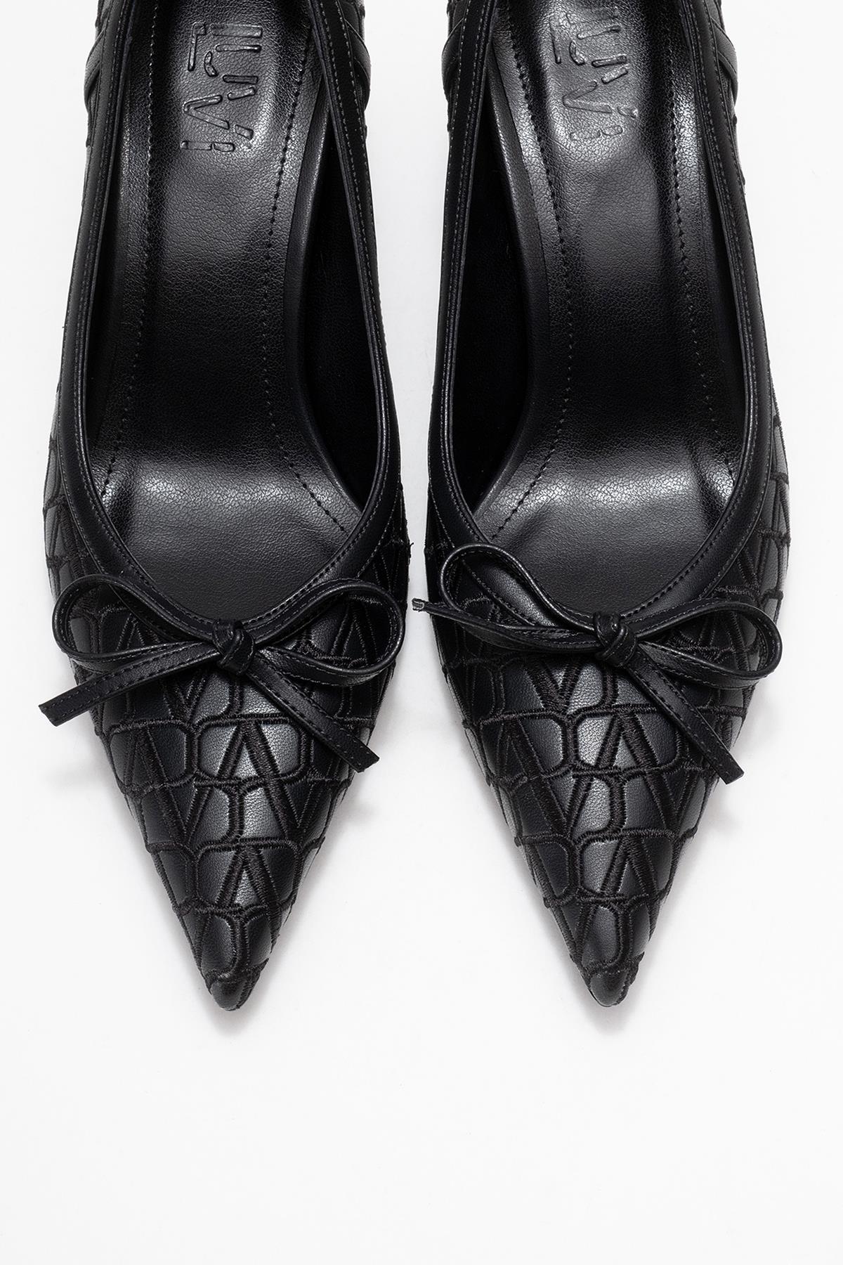 Camden - Black Patterned Bow Pump – side view showing bow, leather, black, Vowalisse
