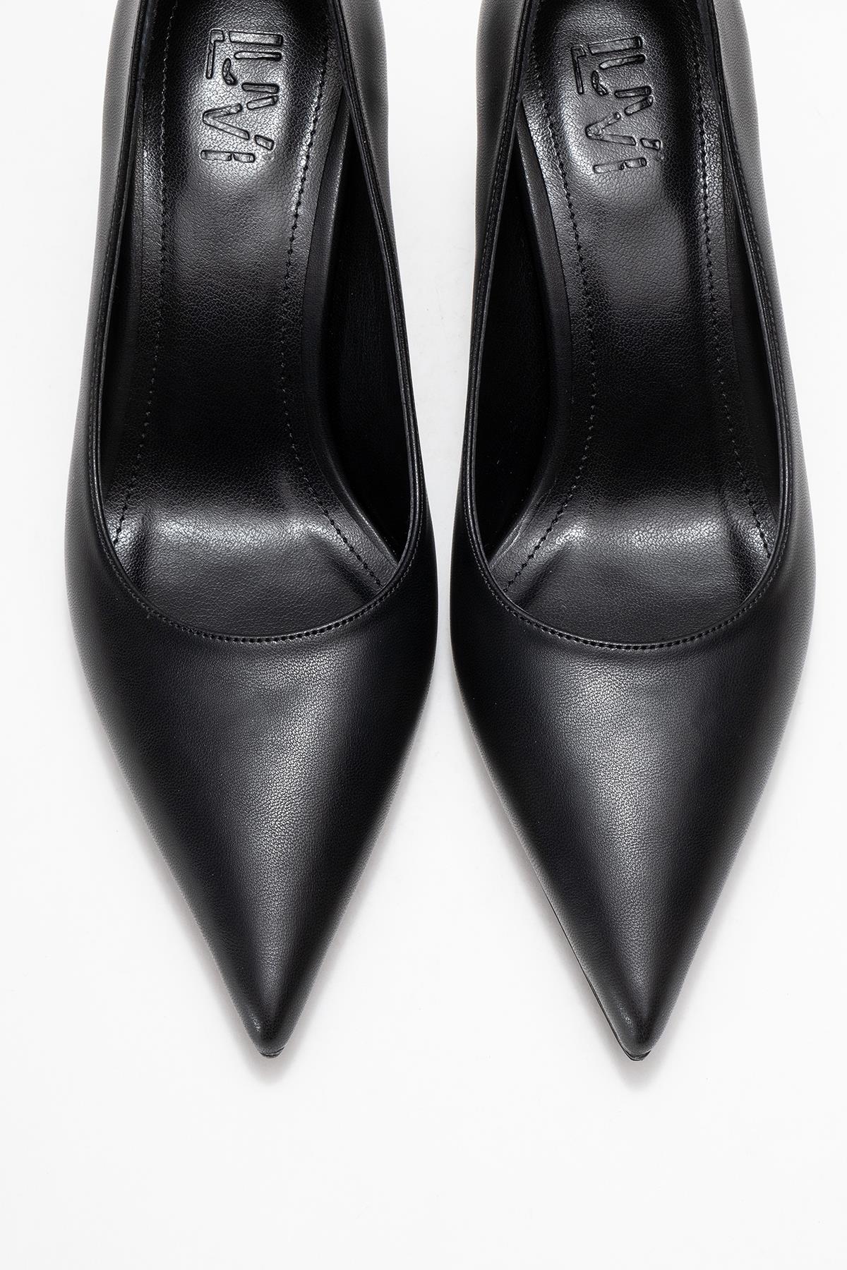 Marcus - Black Heeled Pump – side view showing leather, black, Vowalisse