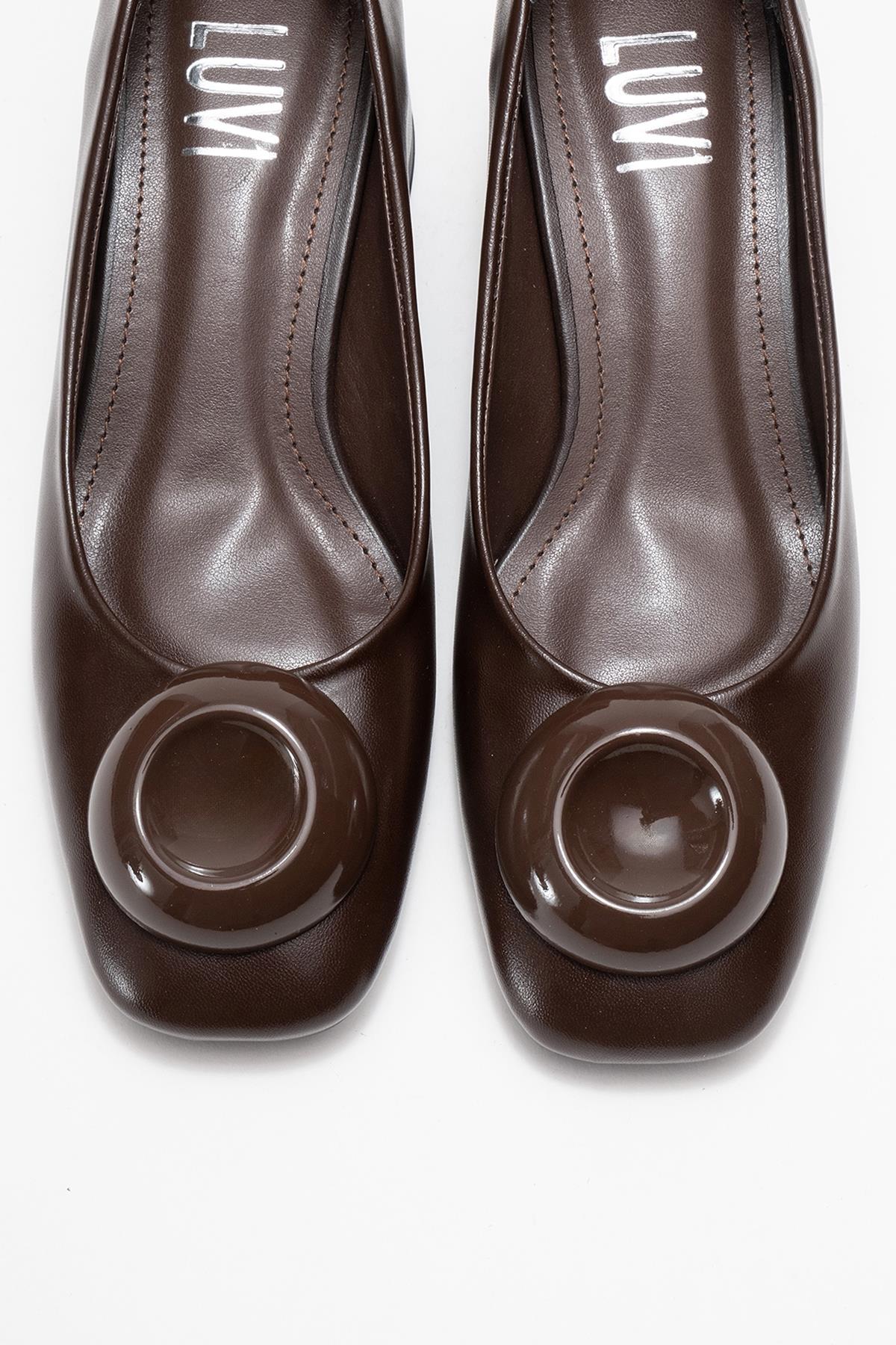 Mila - Brown Buckle Square Toe Block Heel Shoe – side view showing leather, Vowalisse