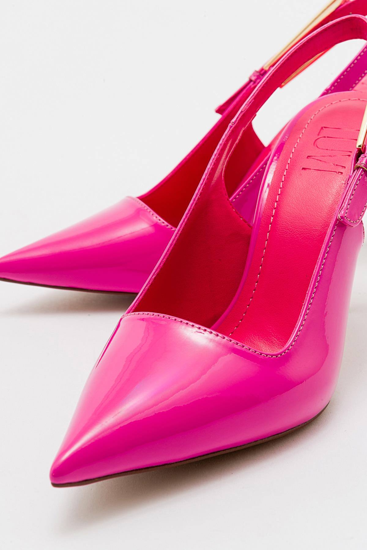 Labin - Fuchsia Patent Buckled High Heel Shoe – side view showing leather, Vowalisse