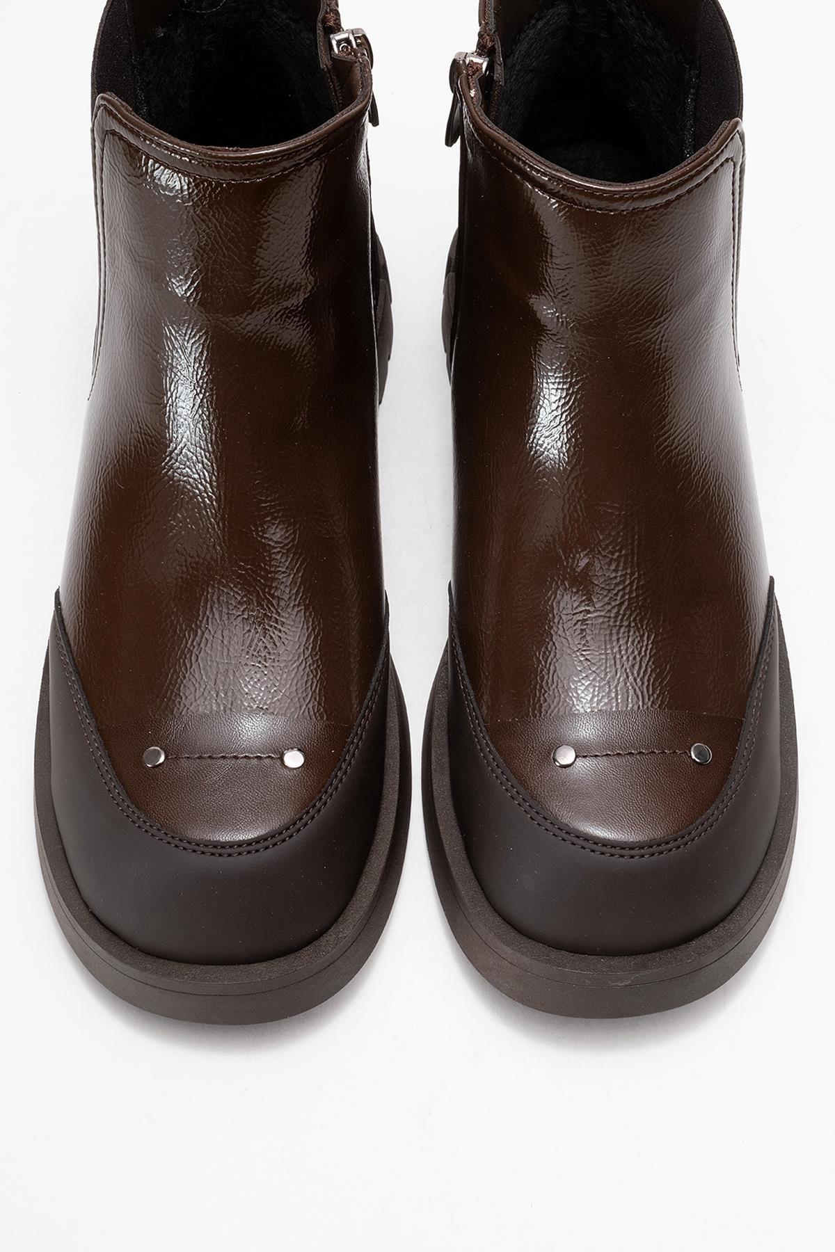 Albia - Brown Patent Boot – side view showing leather, Vowalisse