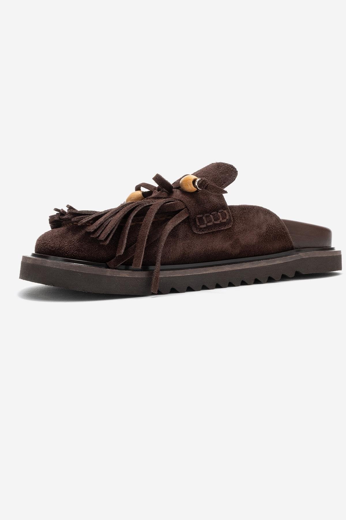 Carol - Brown Tassel-Detail Genuine Leather Closed-Toe Mule – heel view showing leather, Vowalisse