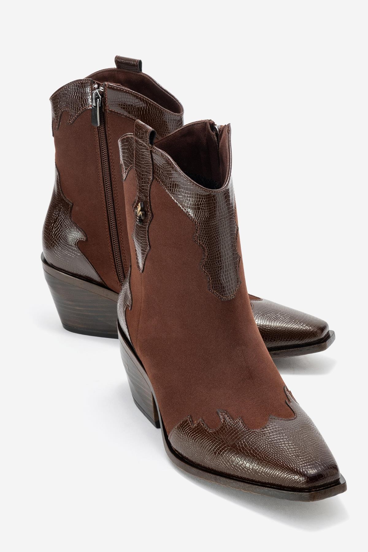 Loel - Brown Suede Patterned Chunky Western Boot – front three-quarter view showing leather, suede, Vowalisse