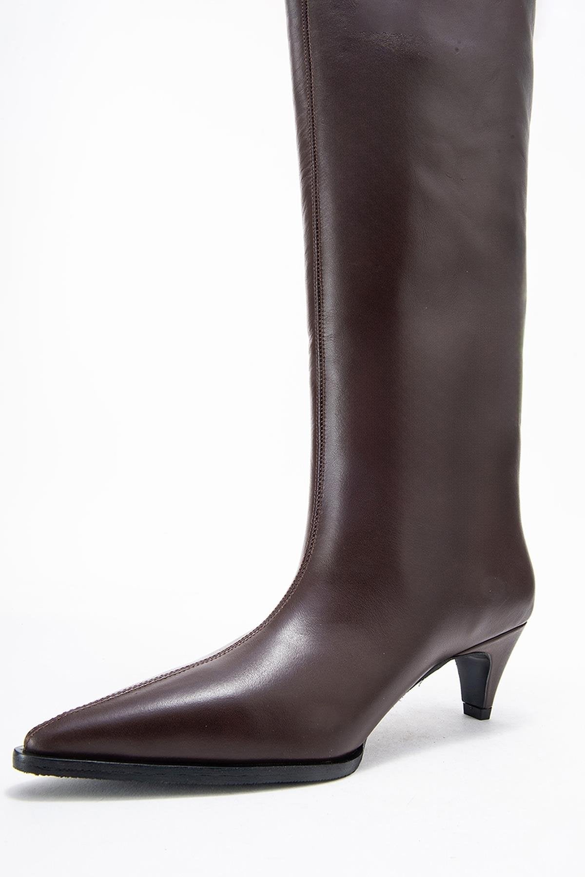 Siora - Brown Genuine Leather Low Heel Boot – heel view showing leather, Vowalisse