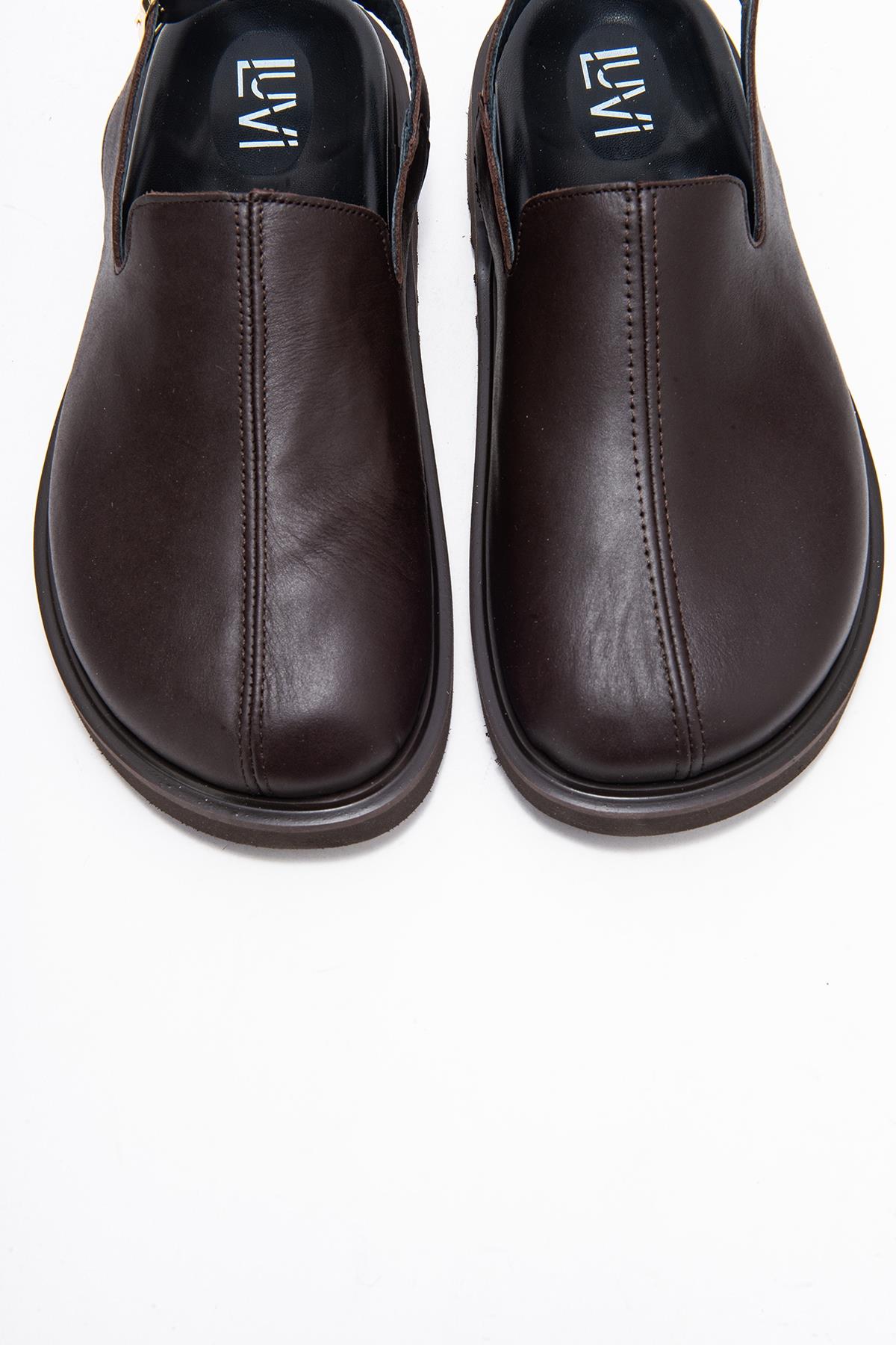 Laby - Brown Genuine Leather Sandal – side view showing leather, Vowalisse