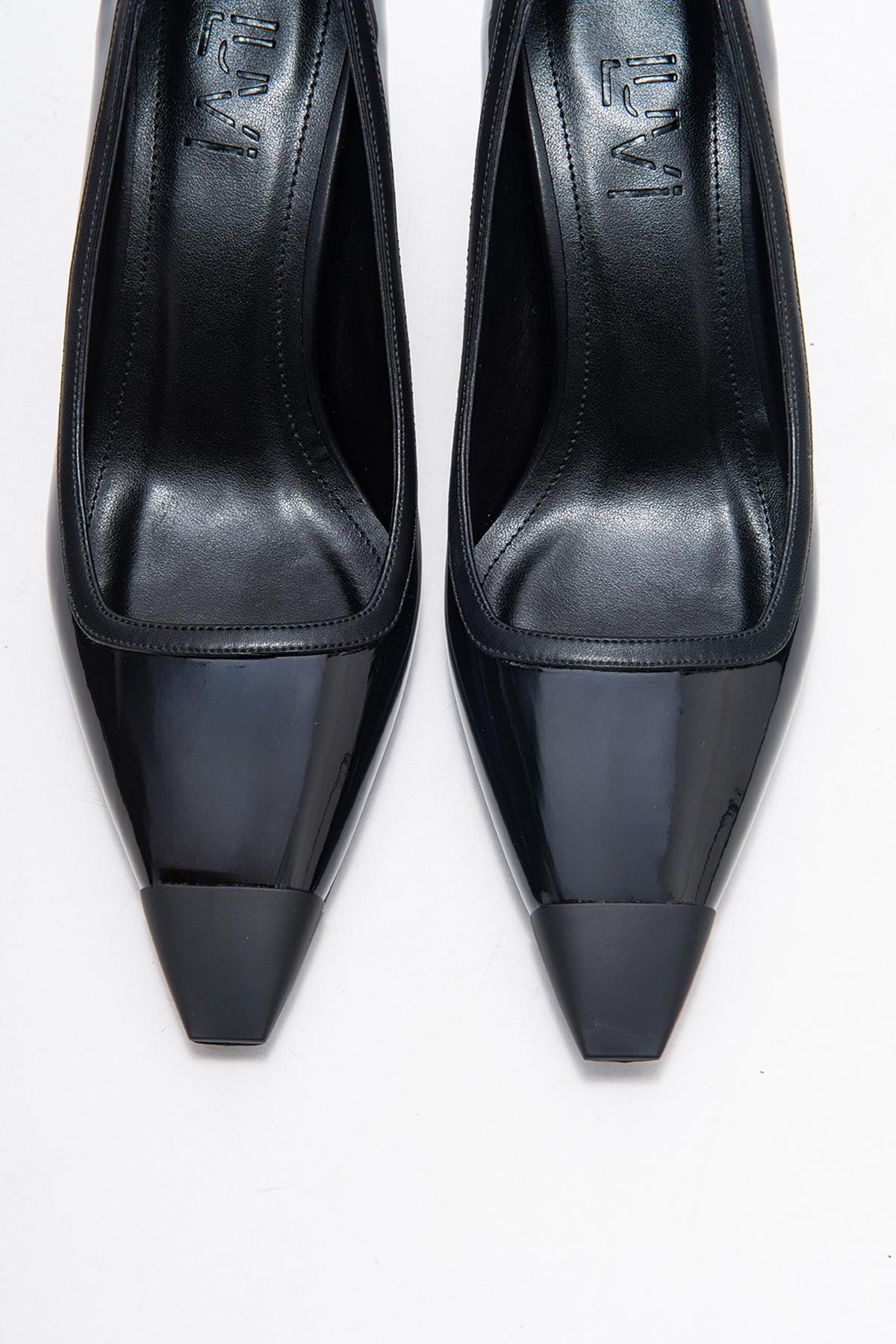 Rona - Black Patent Pointed Toe Stiletto Pump – side view showing leather, black, Vowalisse