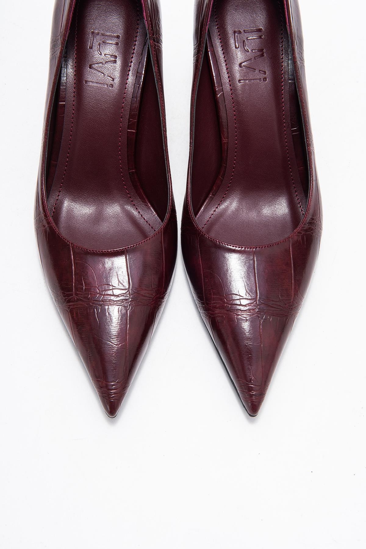 Marcus - Burgundy Printed Pointed Toe Pump – side view showing leather, Vowalisse
