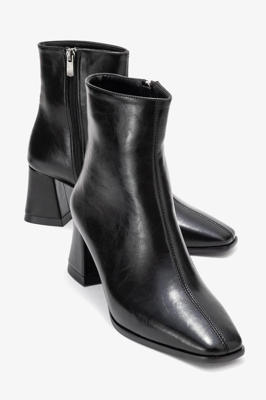 Arven - Black Square Toe Block Heel Boot