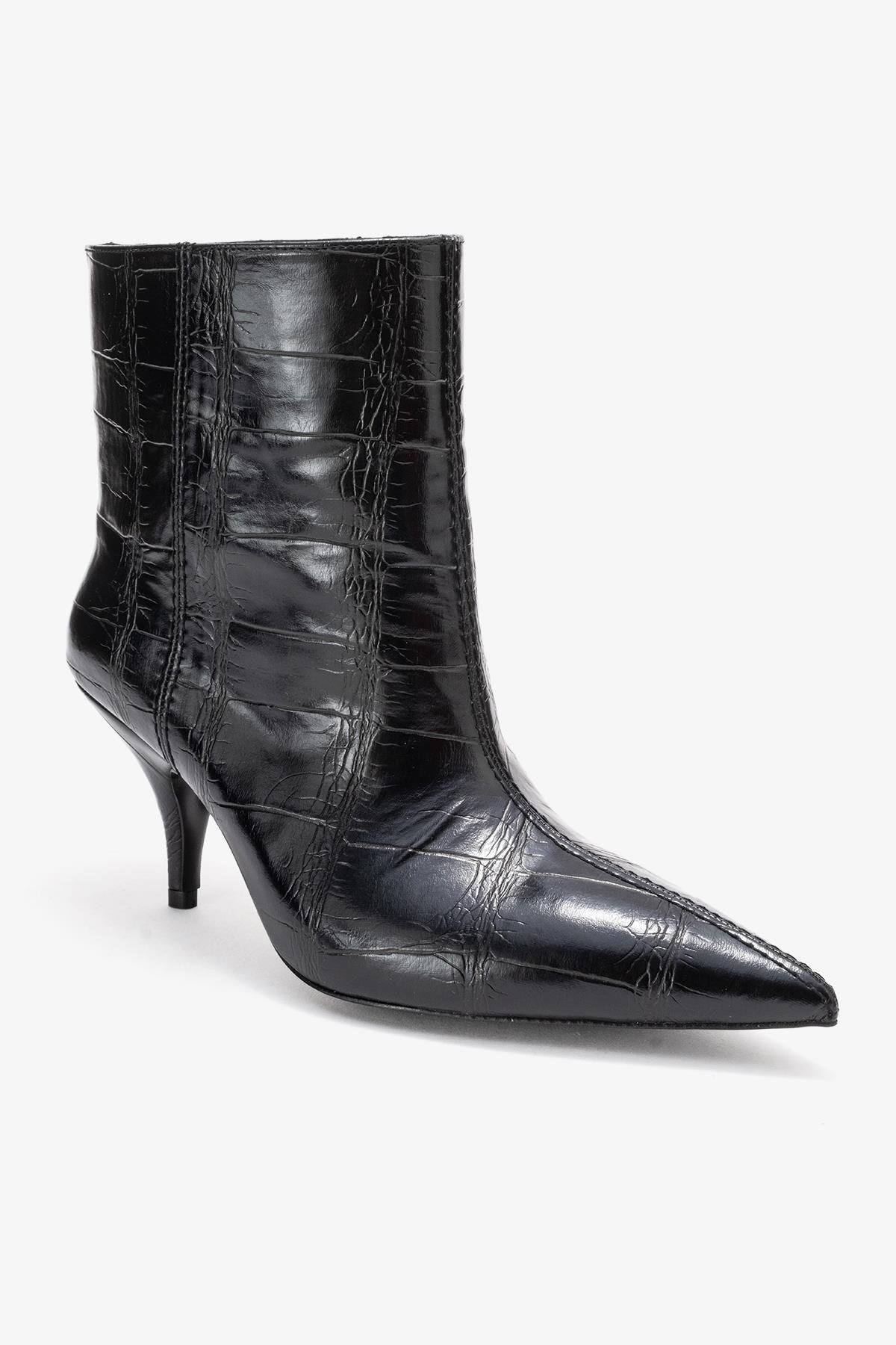 Brivelle - Black Printed Pointed Toe Heeled Boot – detail view showing leather, black, Vowalisse