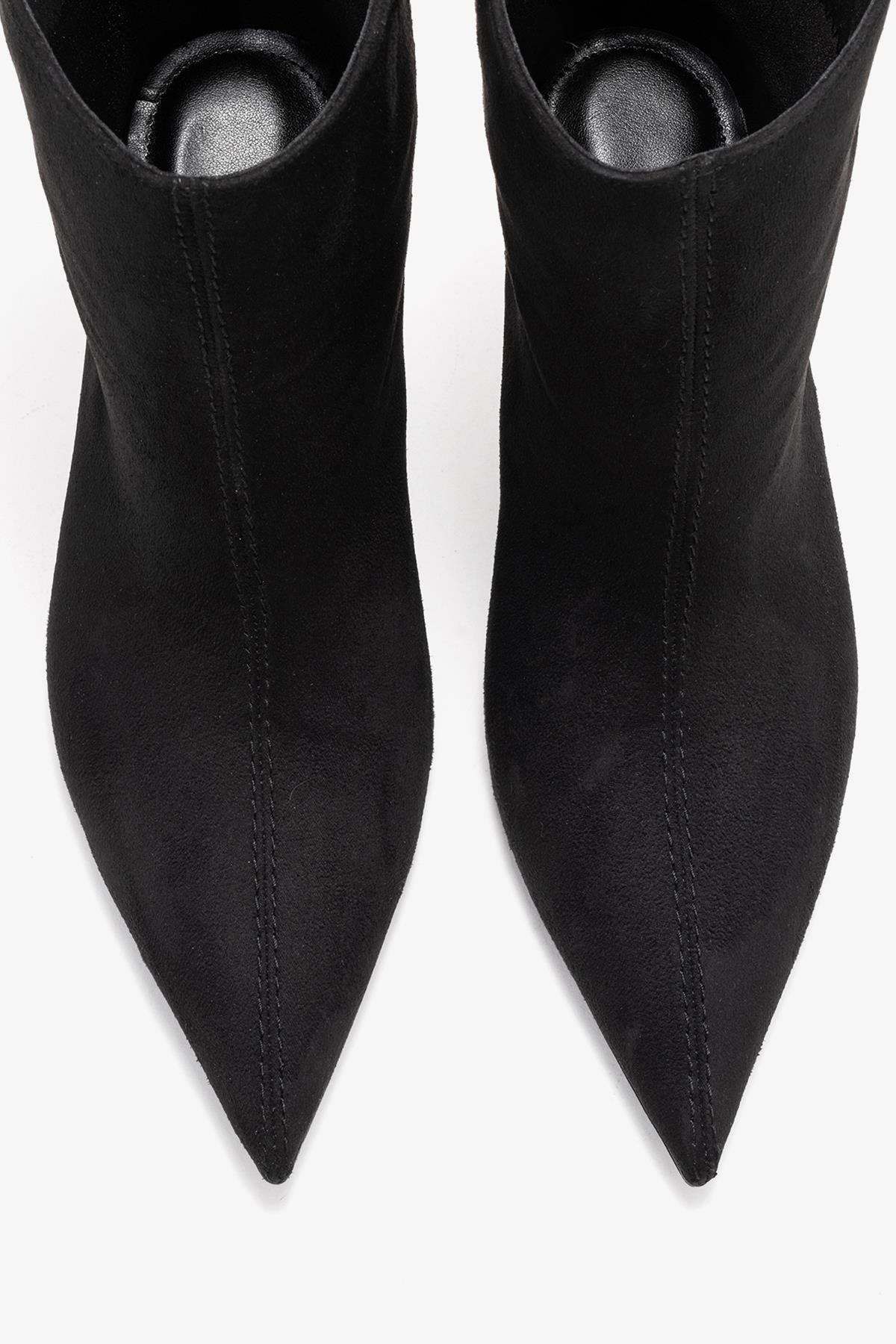 Brivelle - Black Suede Pointed Toe Heeled Boot – side view showing suede, black, Vowalisse