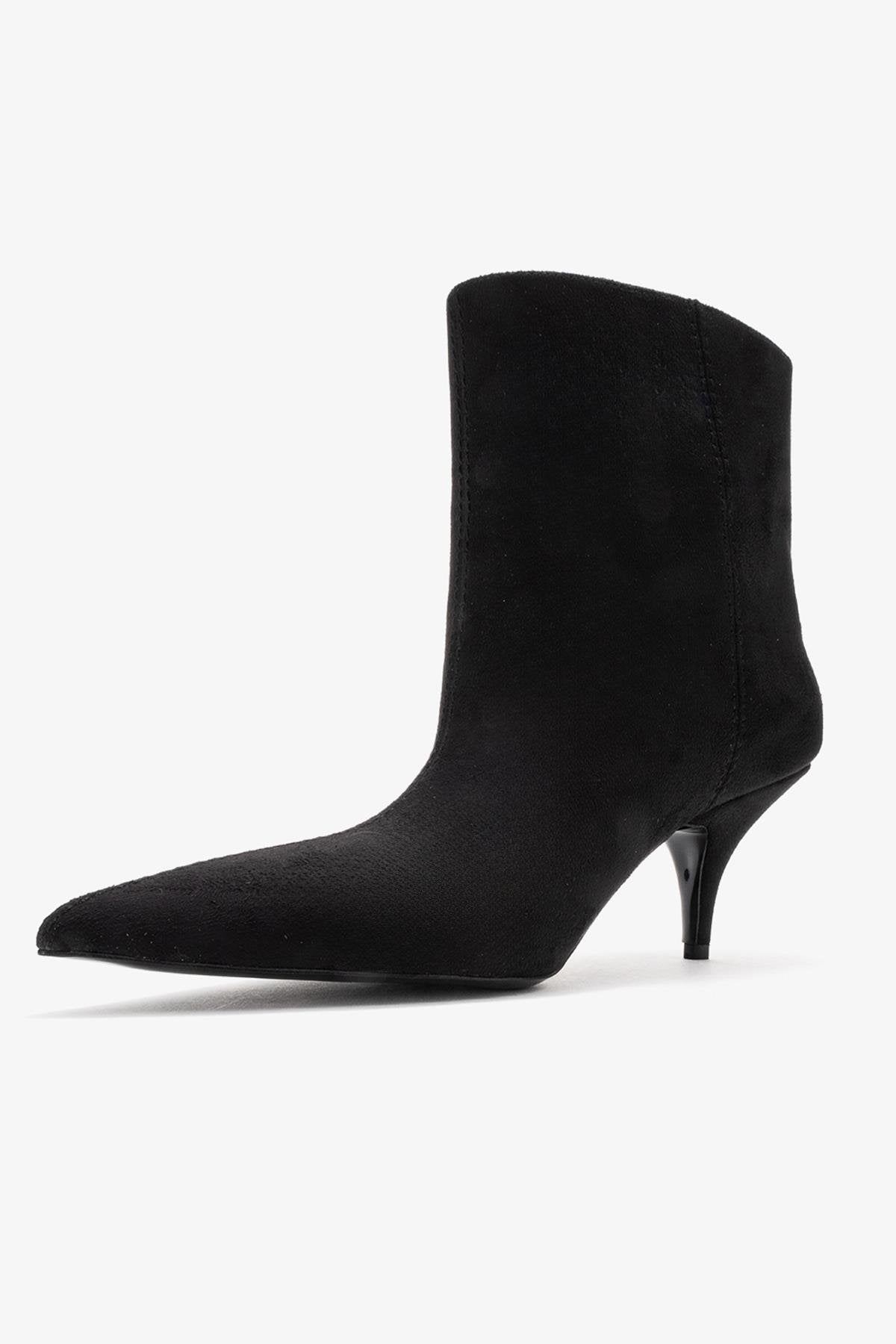 Brivelle - Black Suede Pointed Toe Heeled Boot – heel view showing suede, black, Vowalisse