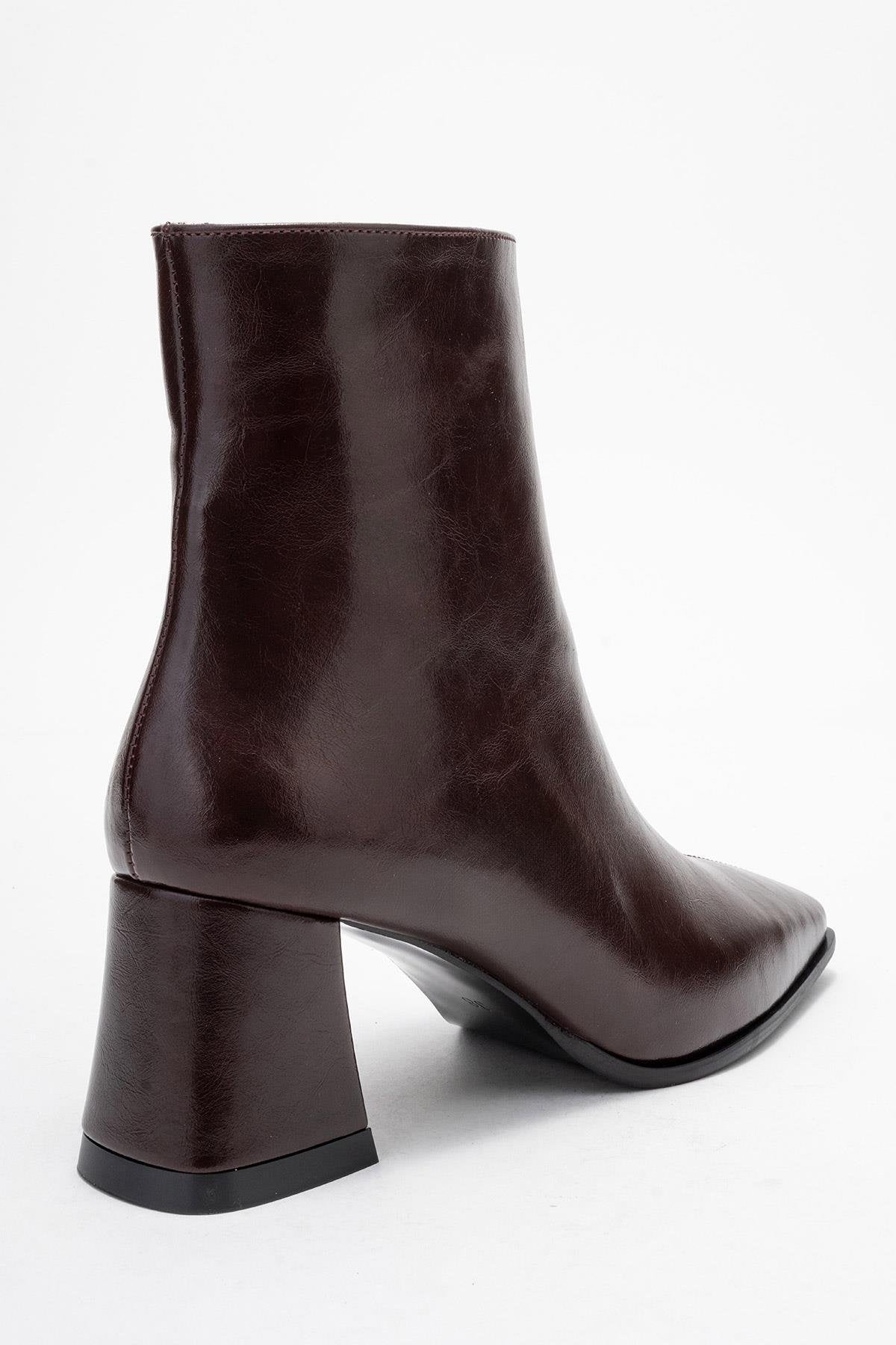 Arven - Burgundy Block Heel Ankle Boot – back view showing leather, Vowalisse