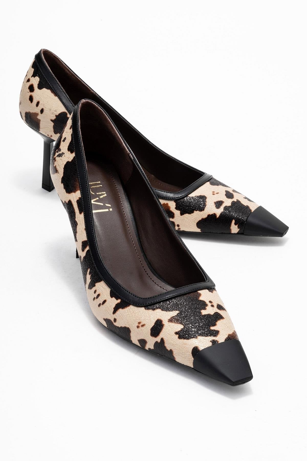 Rona - Black Beige Pattern Pointed Toe Pump – front three-quarter view showing leather, black, Vowalisse