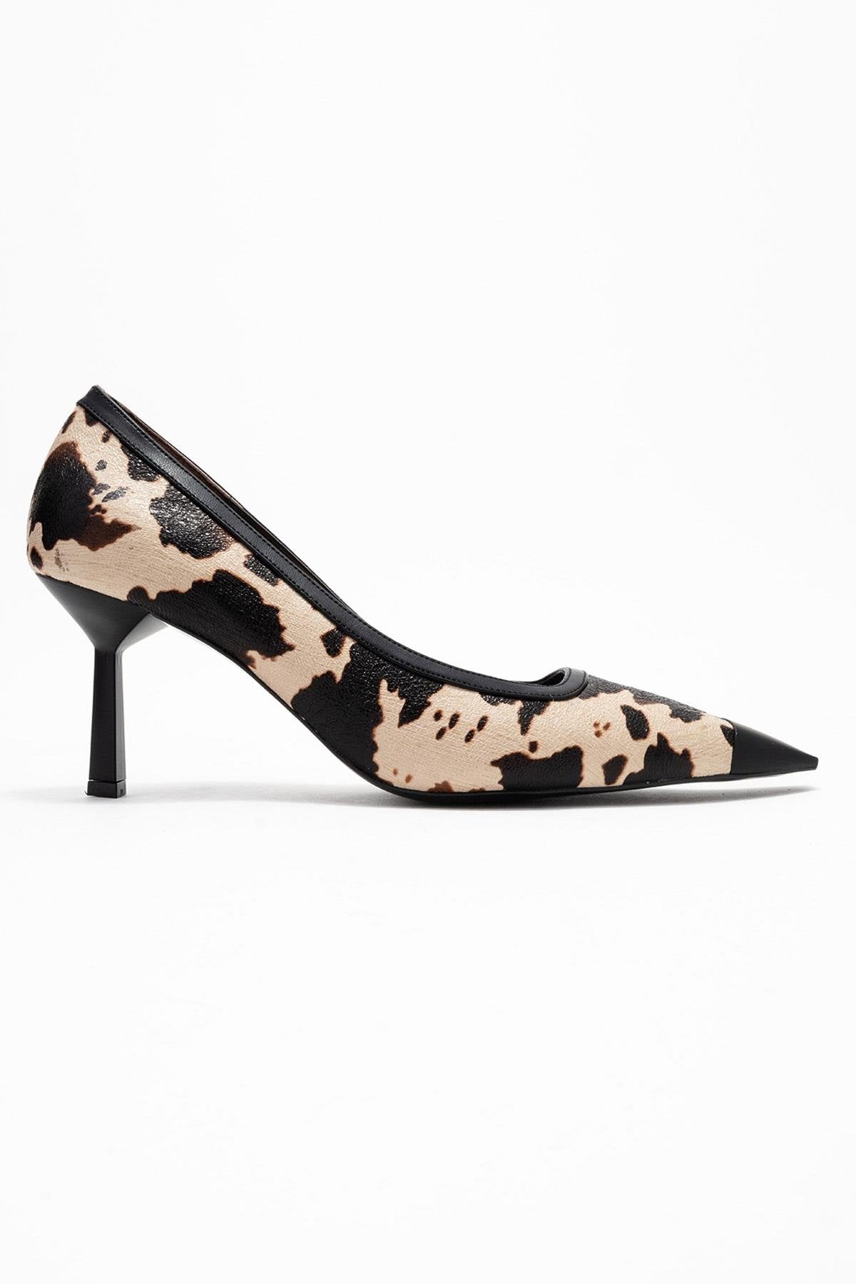 Rona - Black Beige Pattern Pointed Toe Pump – top view showing leather, black, Vowalisse