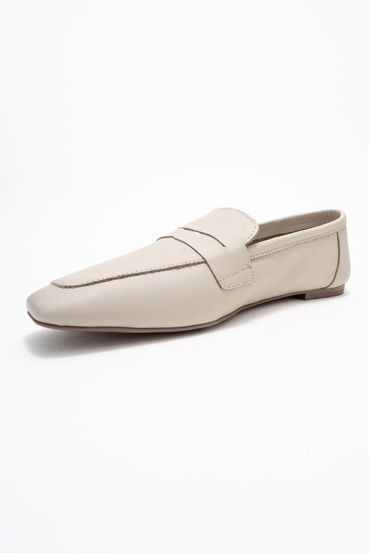 Morne - Ecru Beige Genuine Leather Loafer Shoe – heel view showing leather, Vowalisse