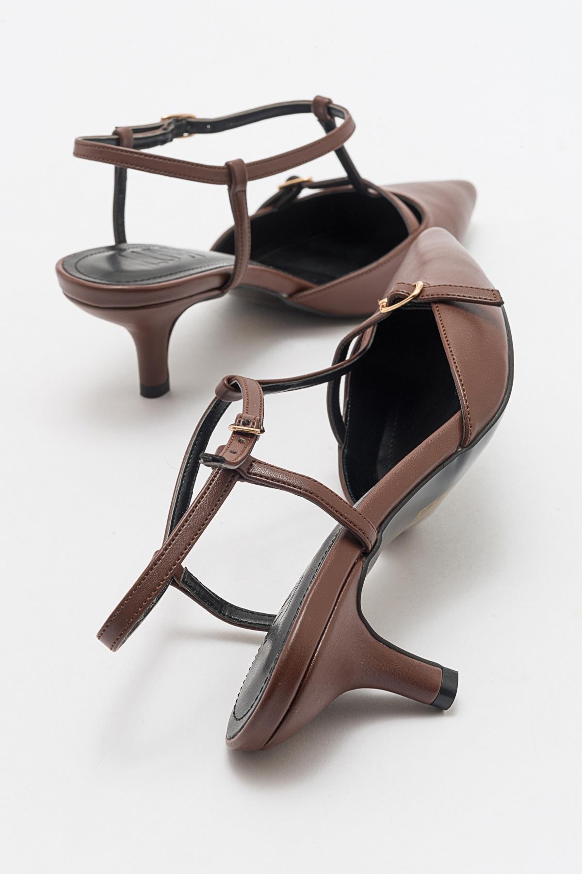 Frans - Cognac Pointed Toe Backless Low Heel Shoe – heel view showing leather, Vowalisse