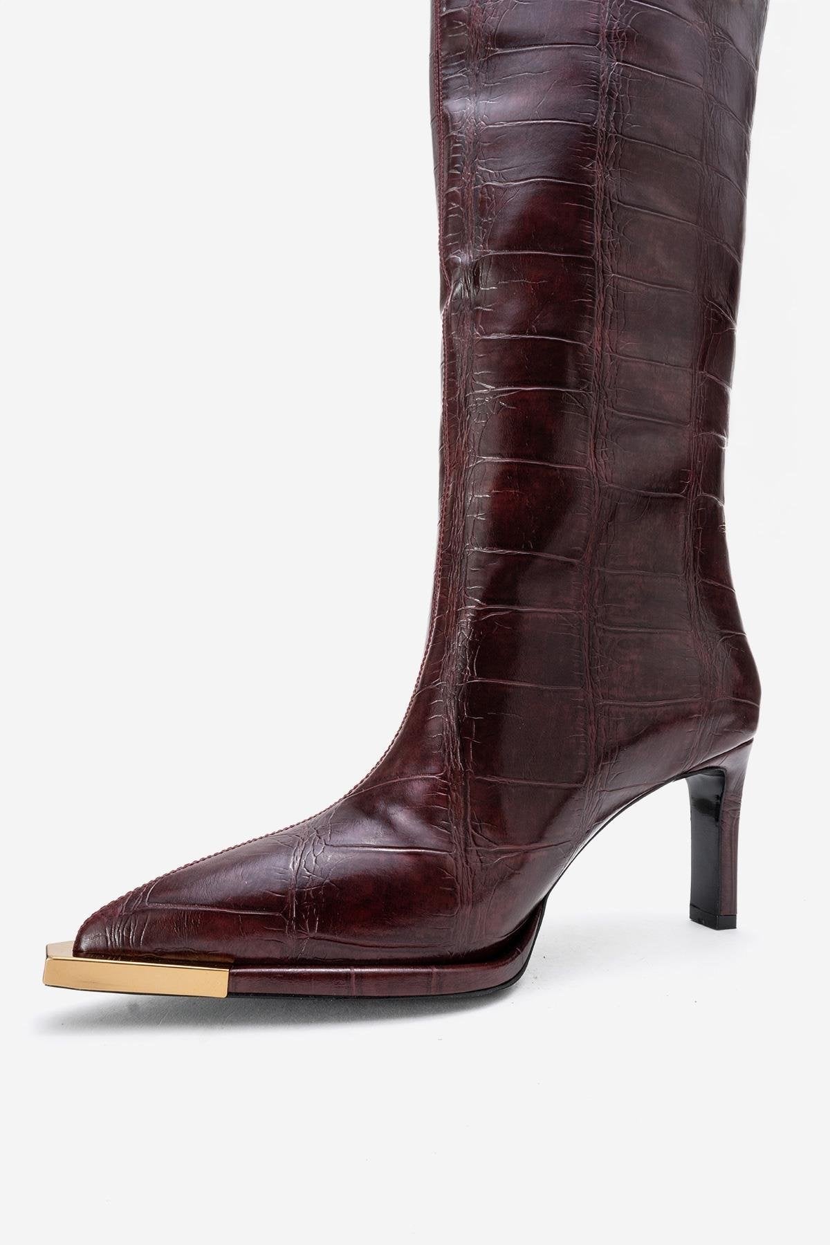 Lunelle - Burgundy Pointed Toe Stiletto Heel Knee-High Boot – heel view showing leather, gold, Vowalisse