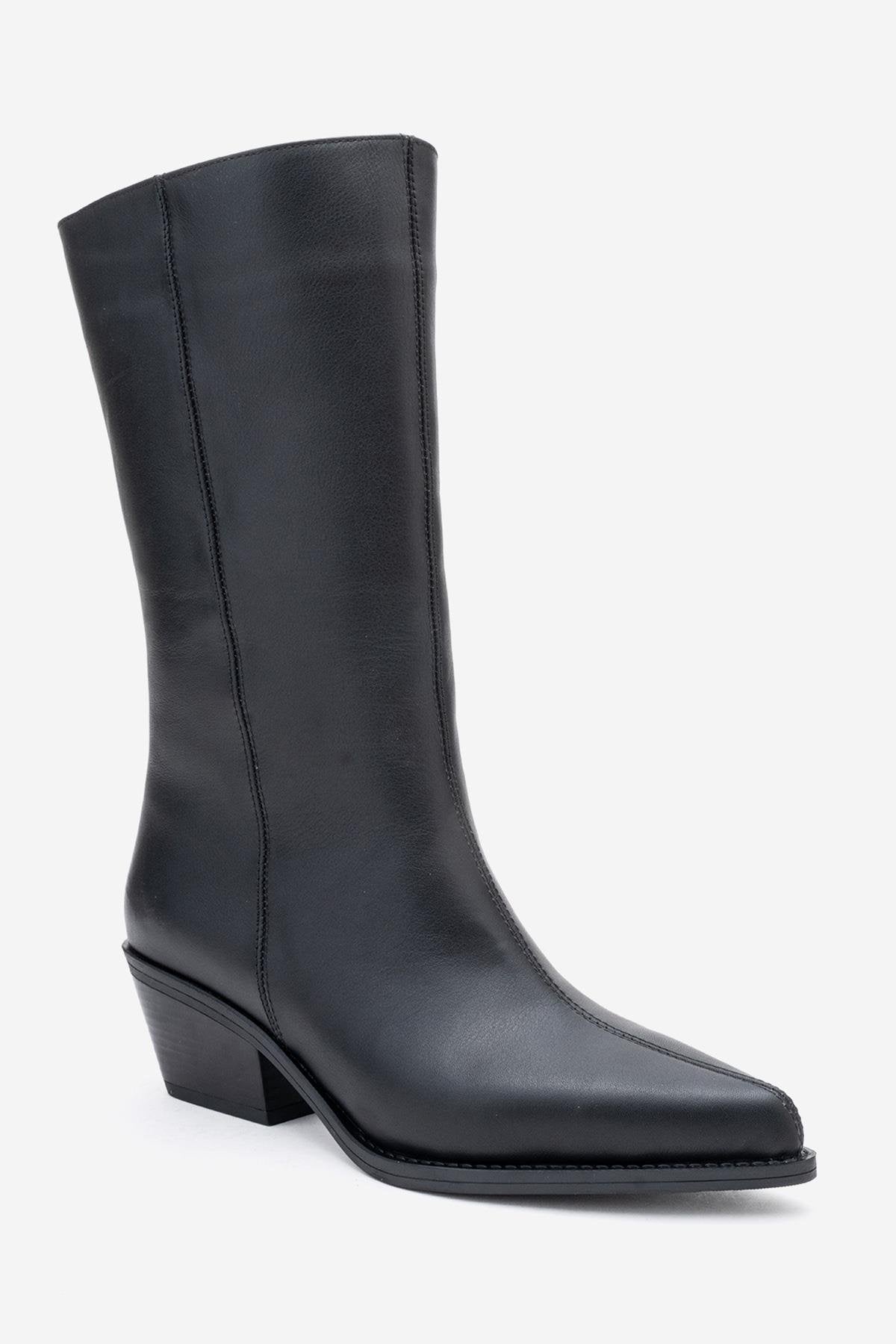 Juana - Black Genuine Leather Pointed Toe Boot – detail view showing leather, black, Vowalisse