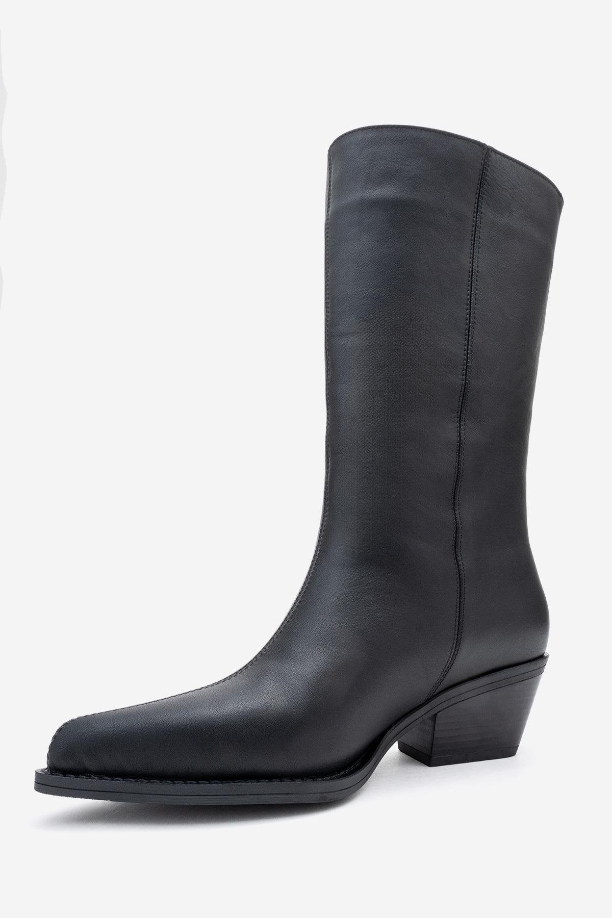 Juana - Black Genuine Leather Pointed Toe Boot – heel view showing leather, black, Vowalisse
