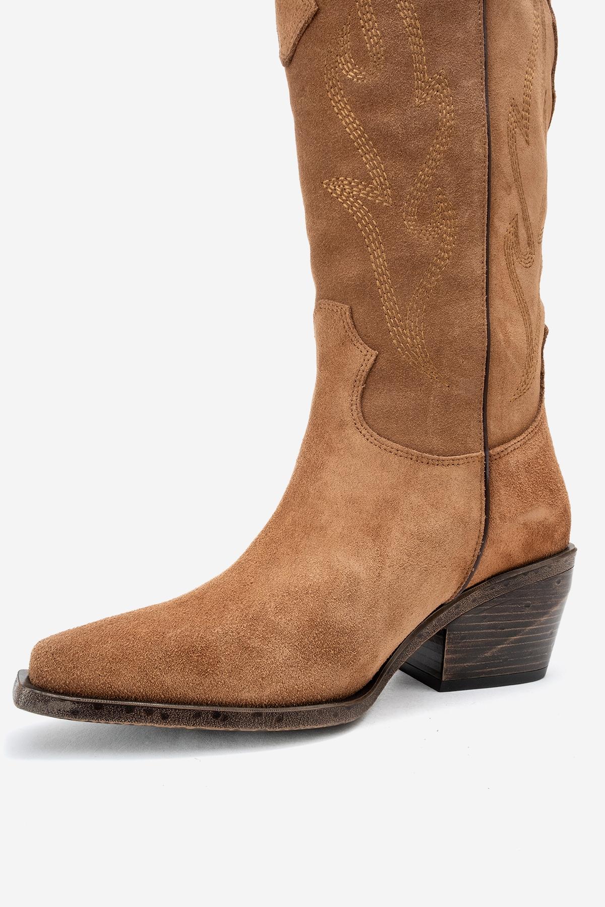 Pietro - Taupe Genuine Leather Western Boot – heel view showing leather, suede, Vowalisse