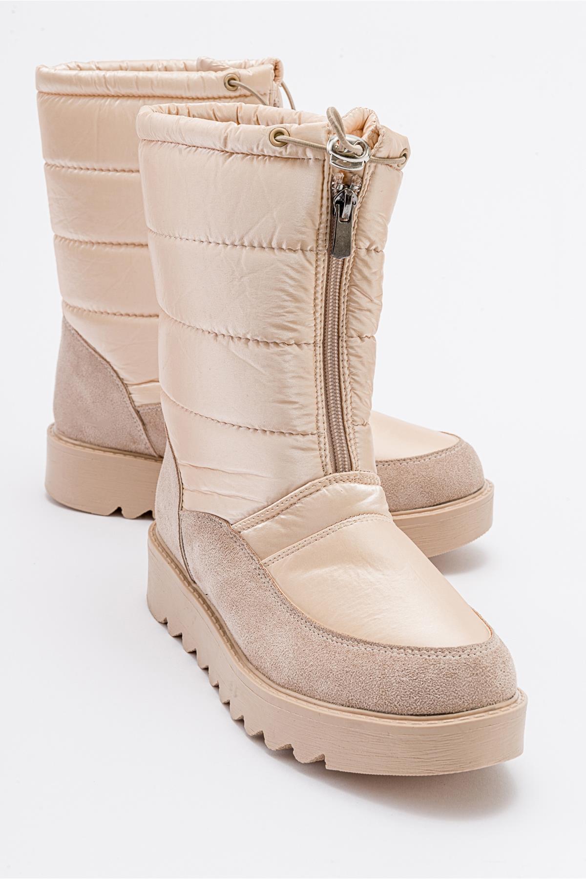 Vay - Nude Zip-Up Snow Boot – front three-quarter view showing leather, nude, Vowalisse