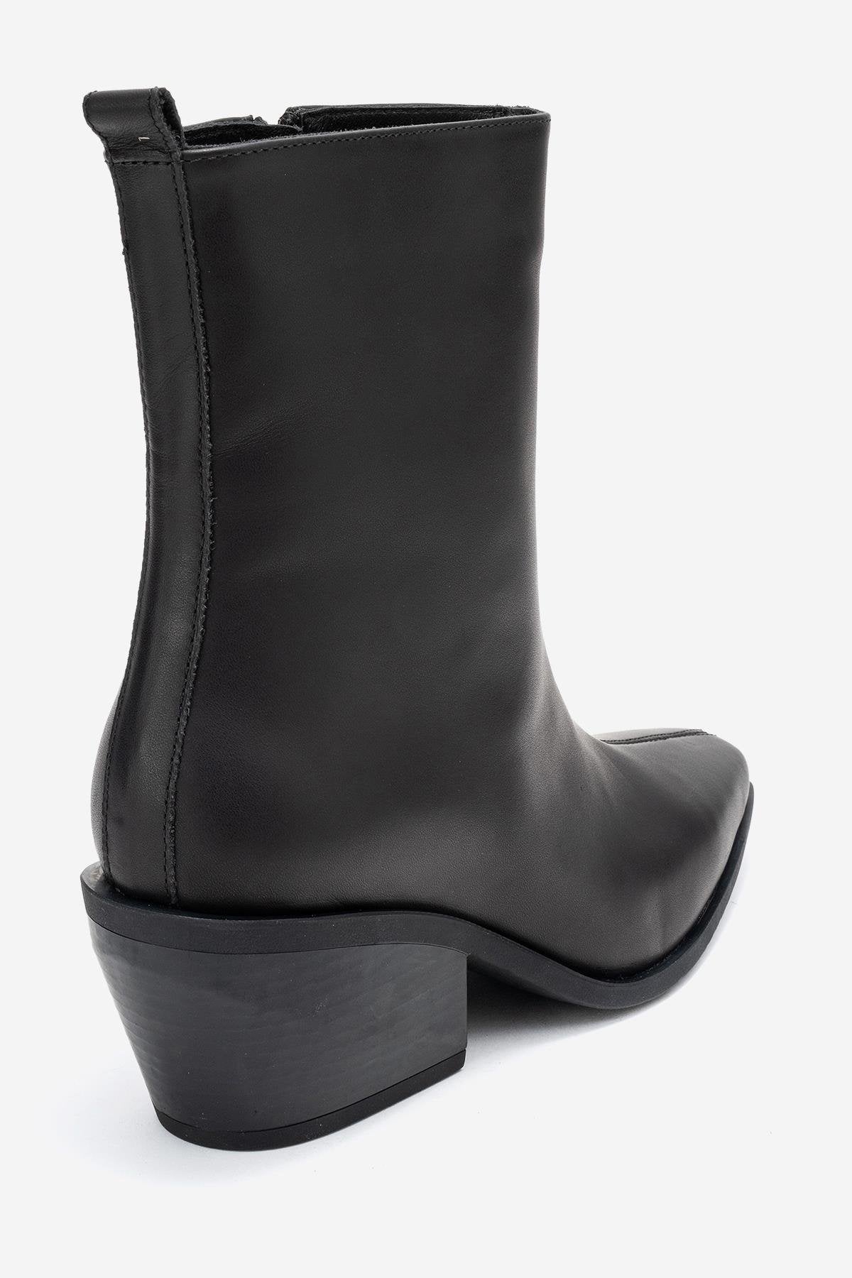 Lexia - Black Genuine Leather Western Boot – back view showing leather, black, Vowalisse