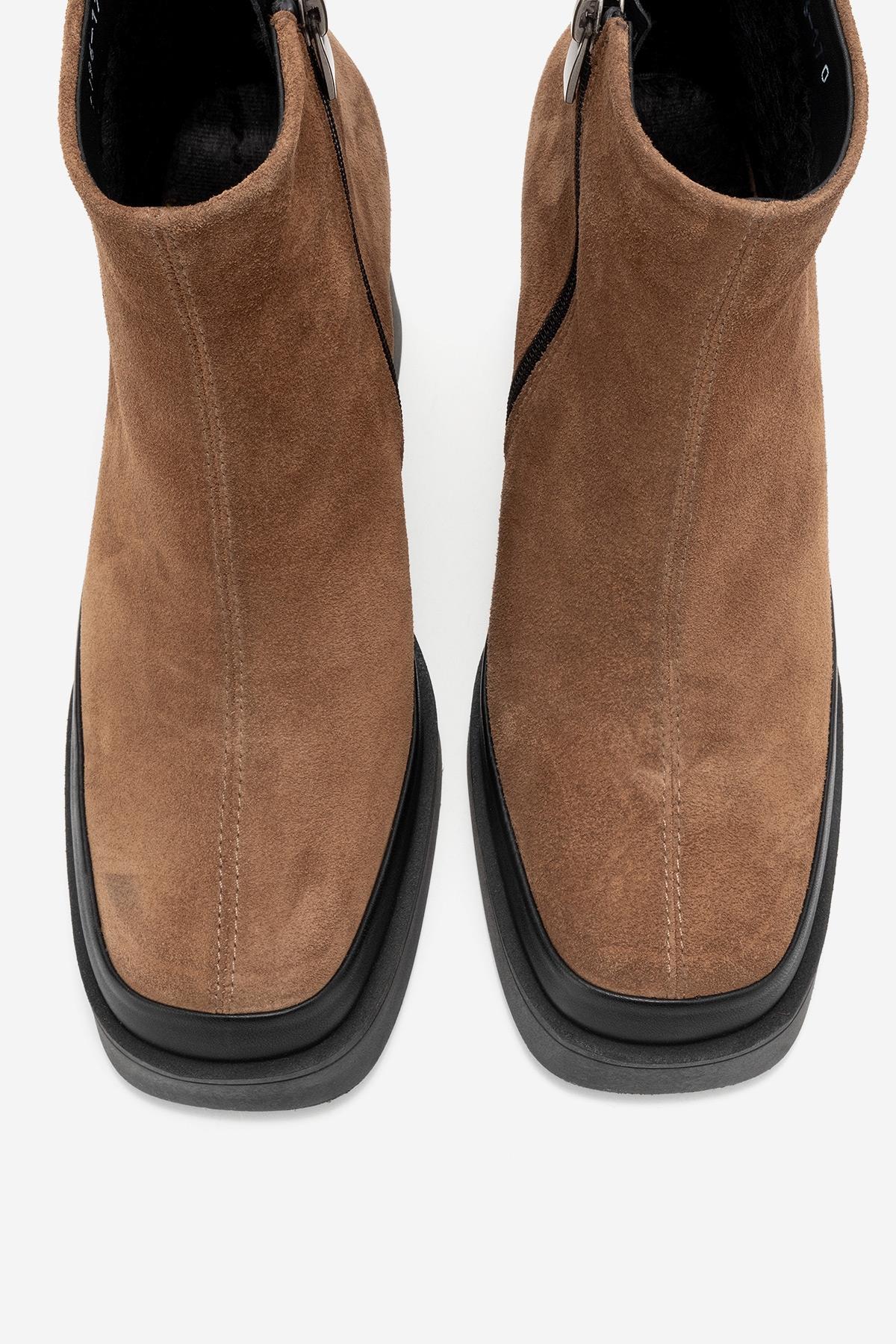 Livia - Cognac Genuine Leather Platform Wedge Boot – side view showing leather, suede, Vowalisse
