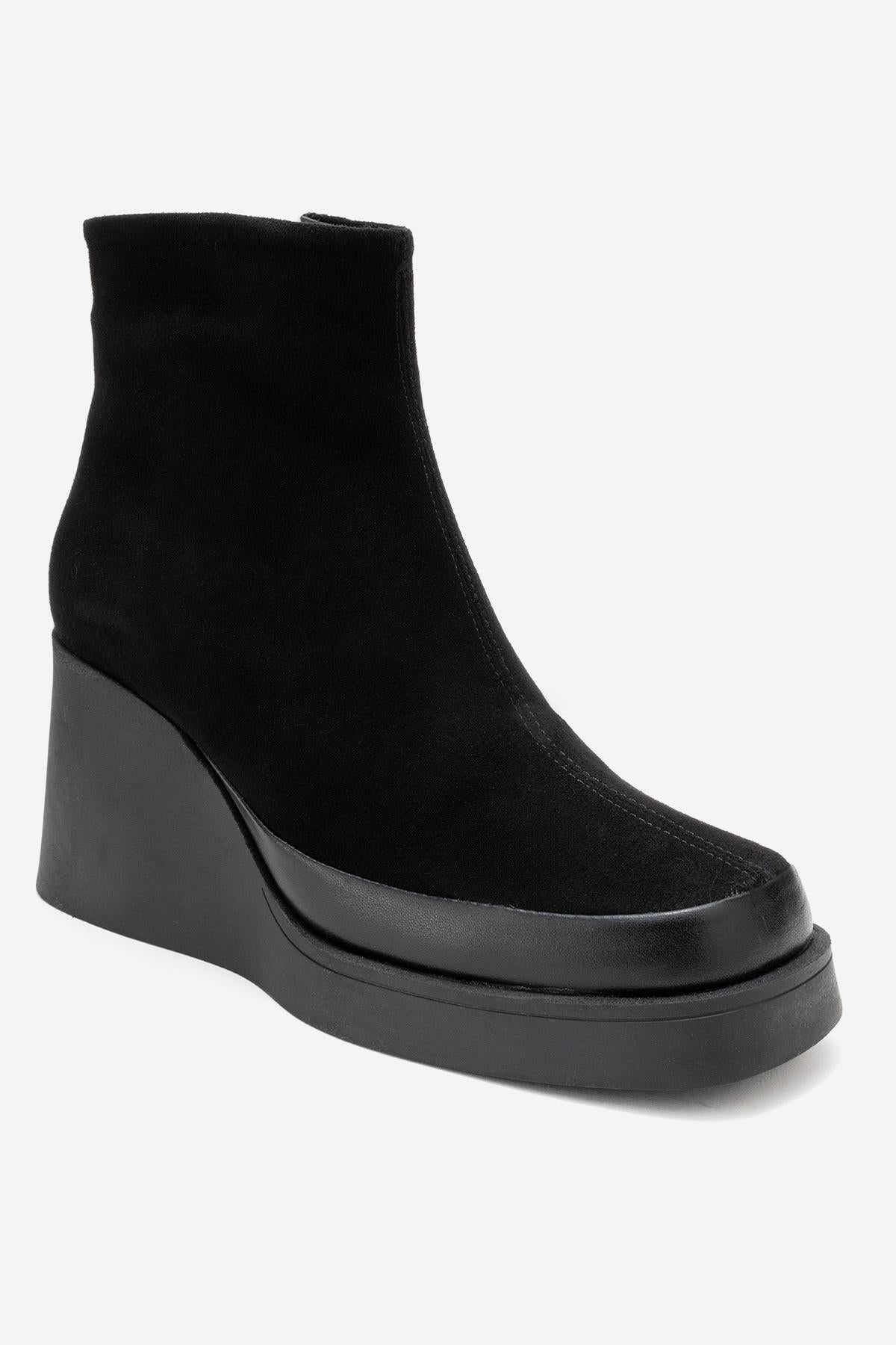 Livia - Black Genuine Leather Platform Wedge Boot – detail view showing leather, suede, black, Vowalisse