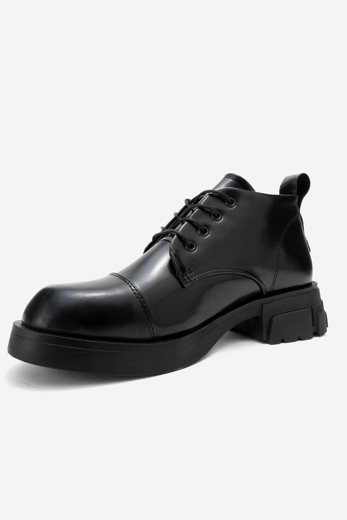 Lagom - Black Ankle Boot – heel view showing leather, black, red, Vowalisse