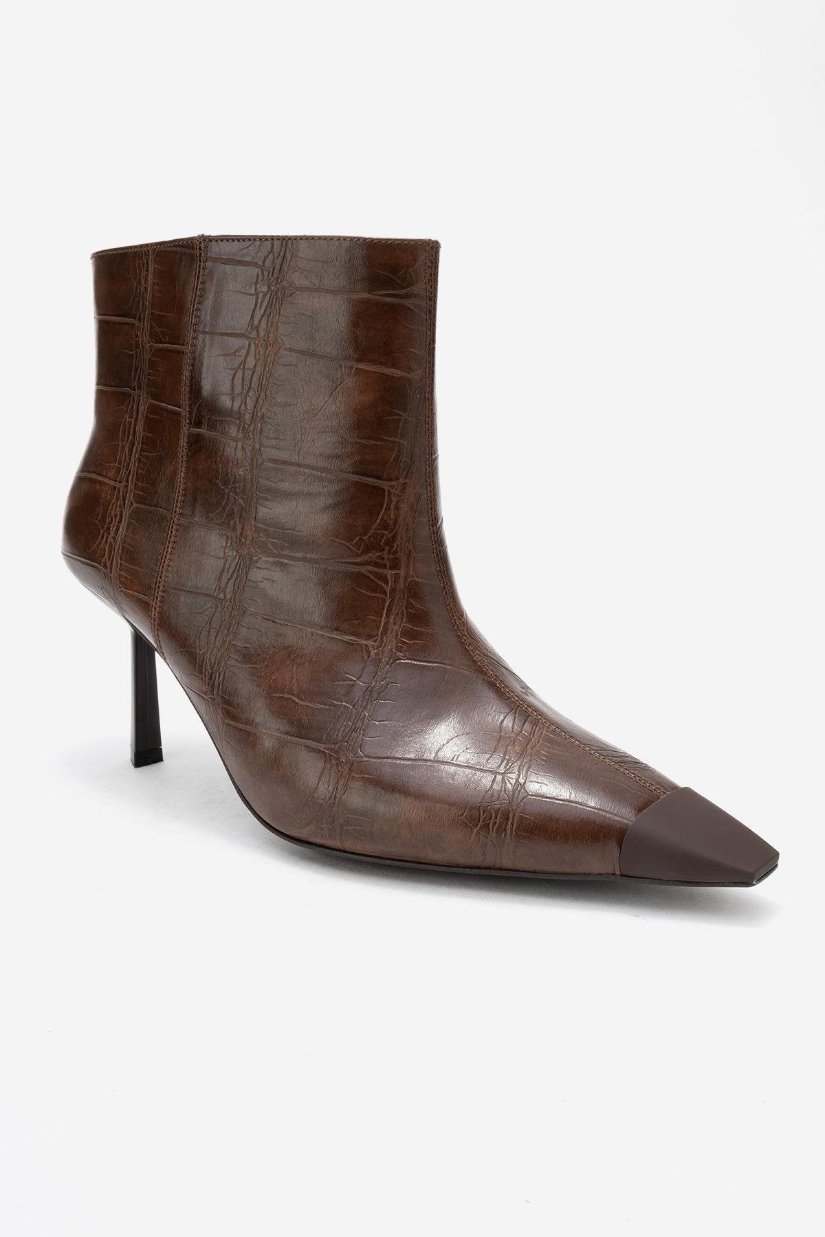 Rassel - Brown Croc-Print Pointed Toe Slim Heel Boot – detail view showing leather, Vowalisse