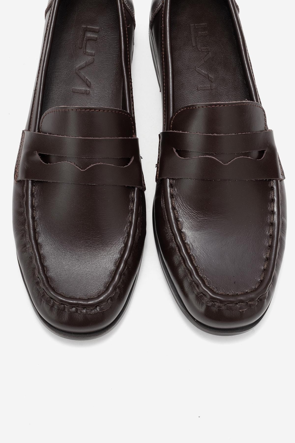 Valia - Brown Genuine Leather Loafer – side view showing leather, Vowalisse