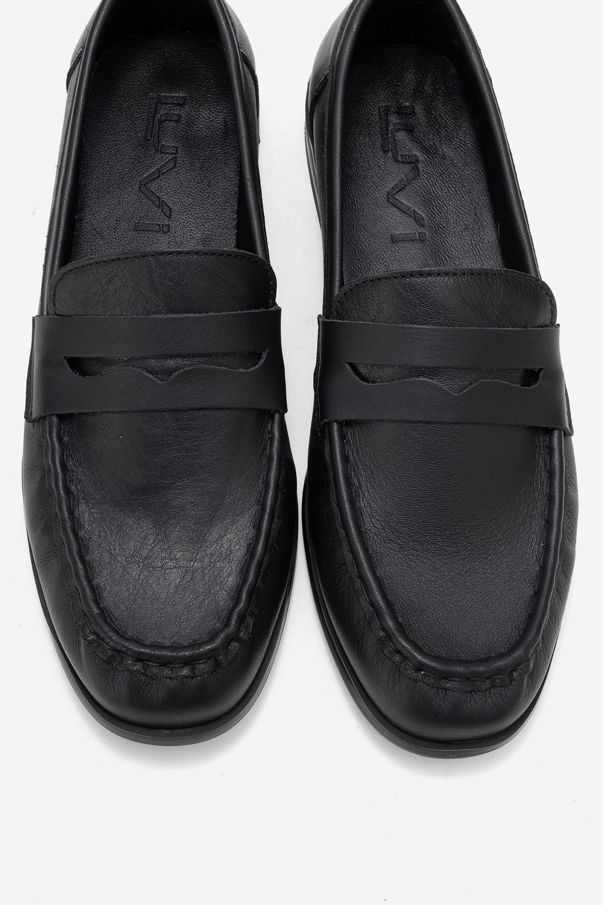 Valia - Black Genuine Leather Loafer – side view showing leather, black, Vowalisse