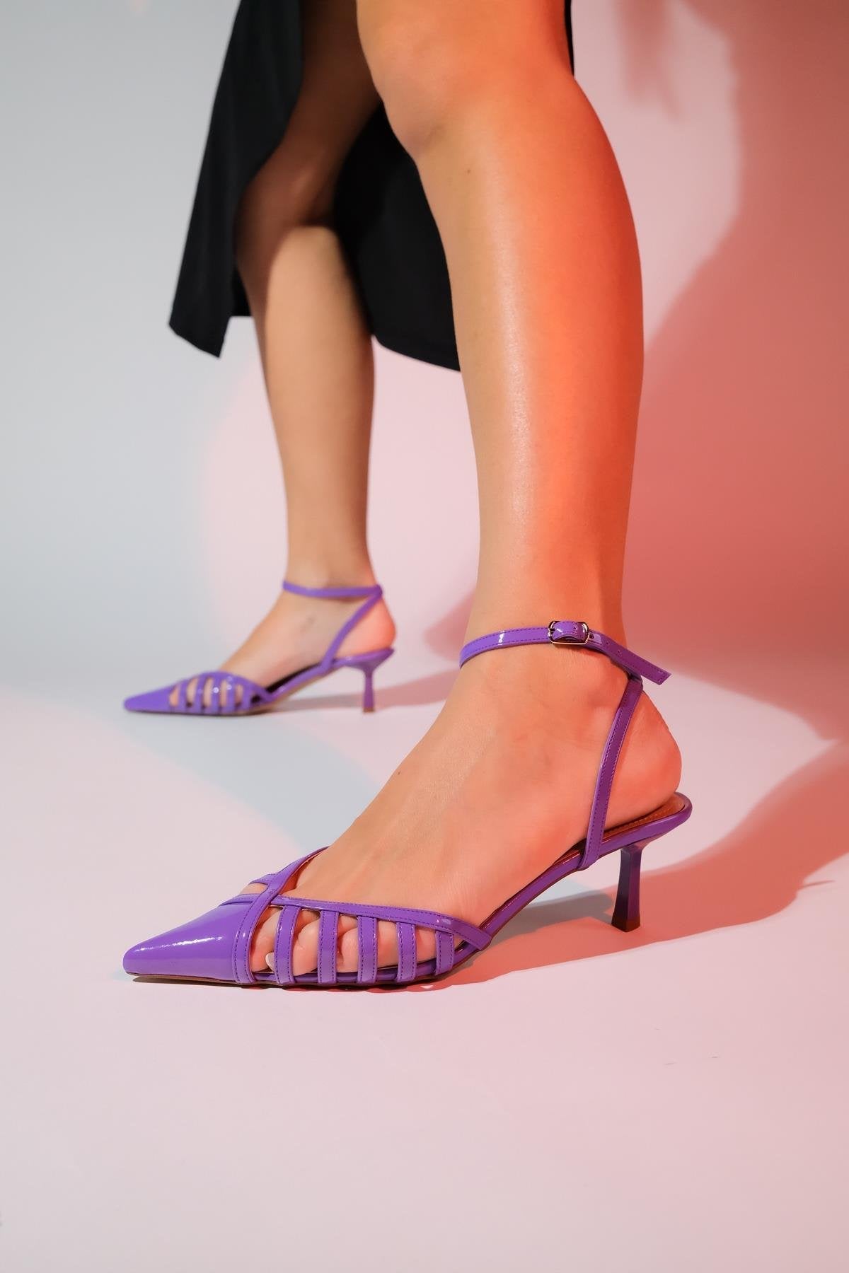Liede - Purple Patent Pointed Toe Stiletto – heel view showing leather, Vowalisse