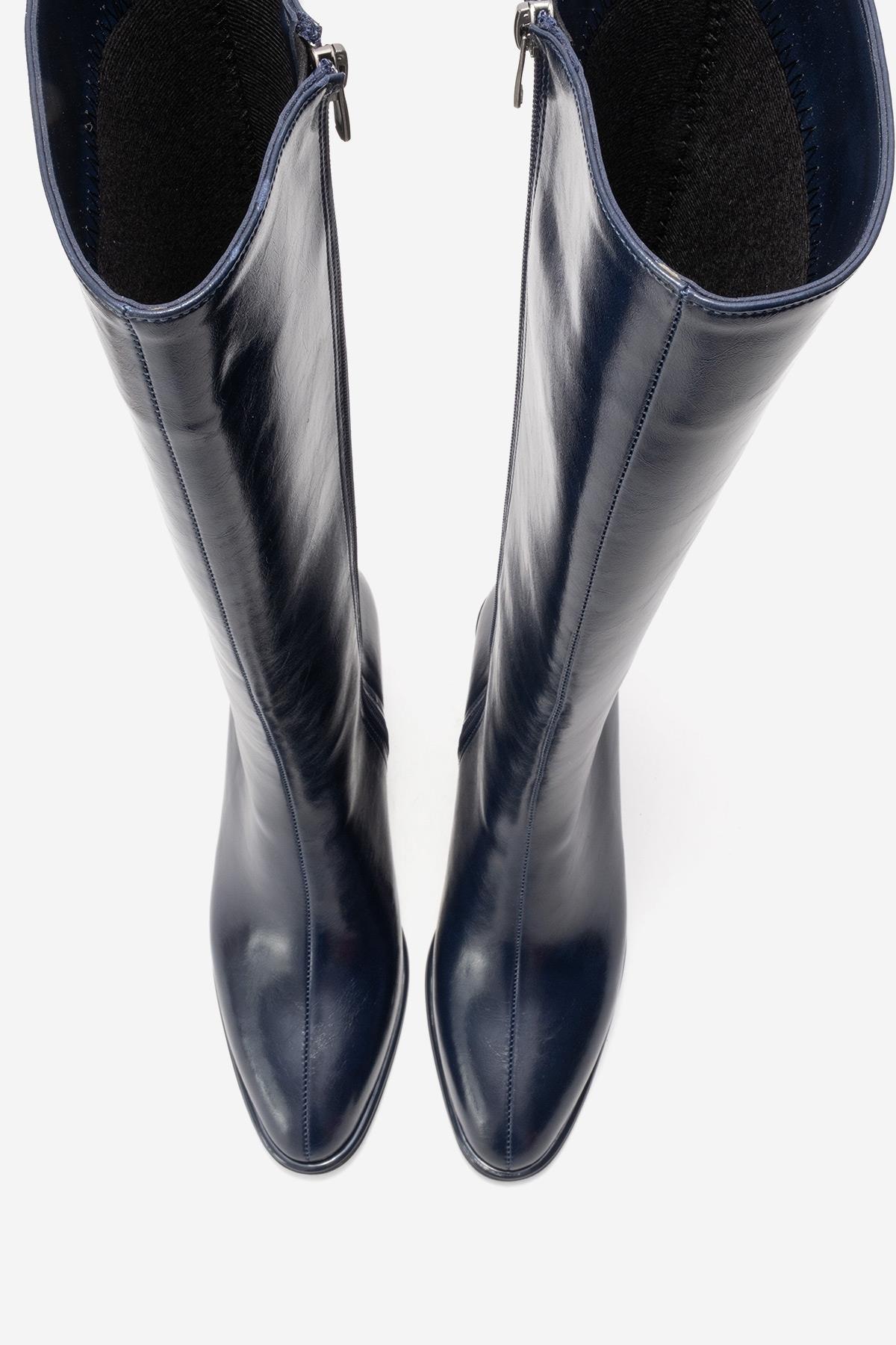 PARADİS - Navy Block Heel Boot – heel view showing leather, Vowalisse