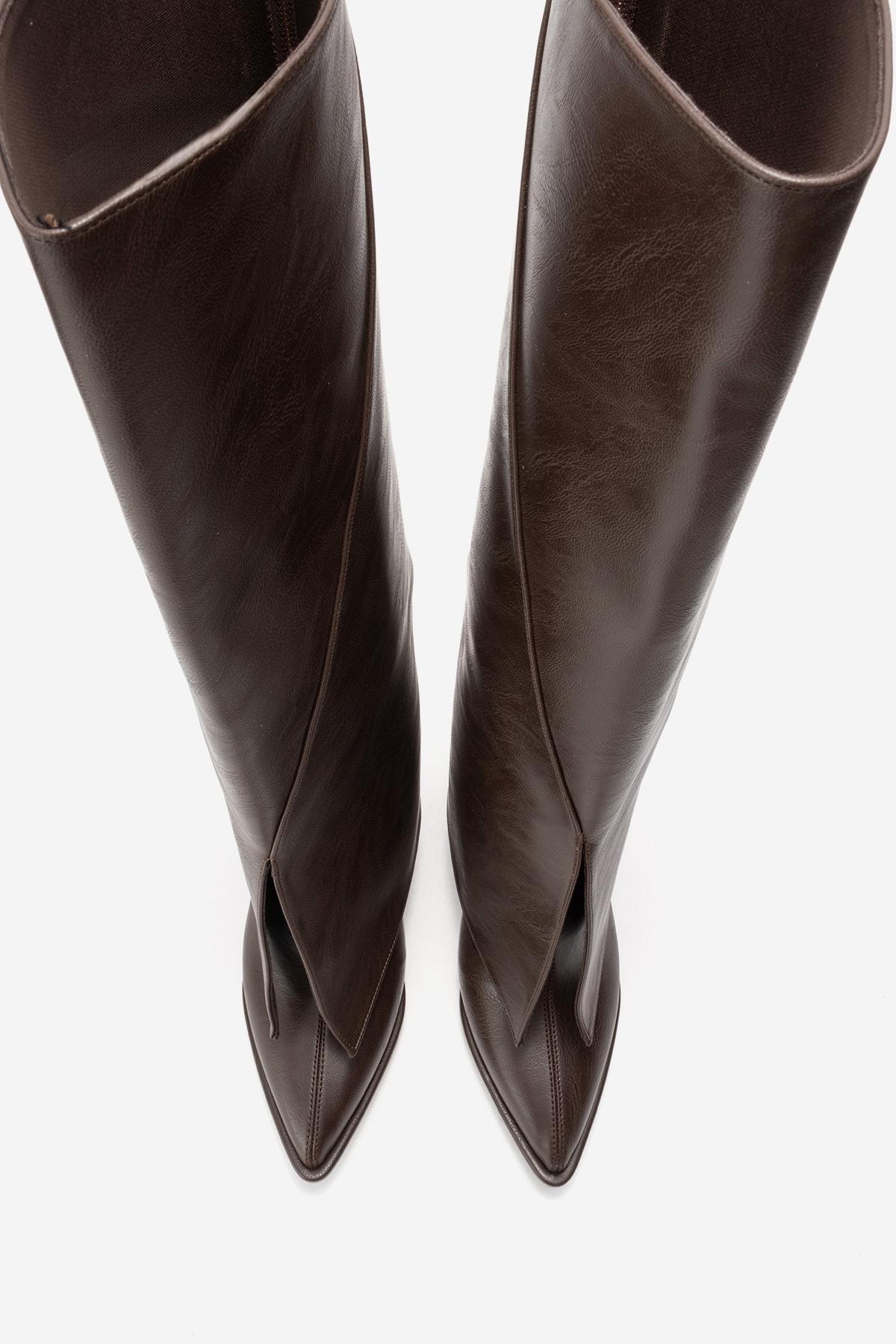 AJA - Brown Block Heel Boot – top view showing leather, Vowalisse