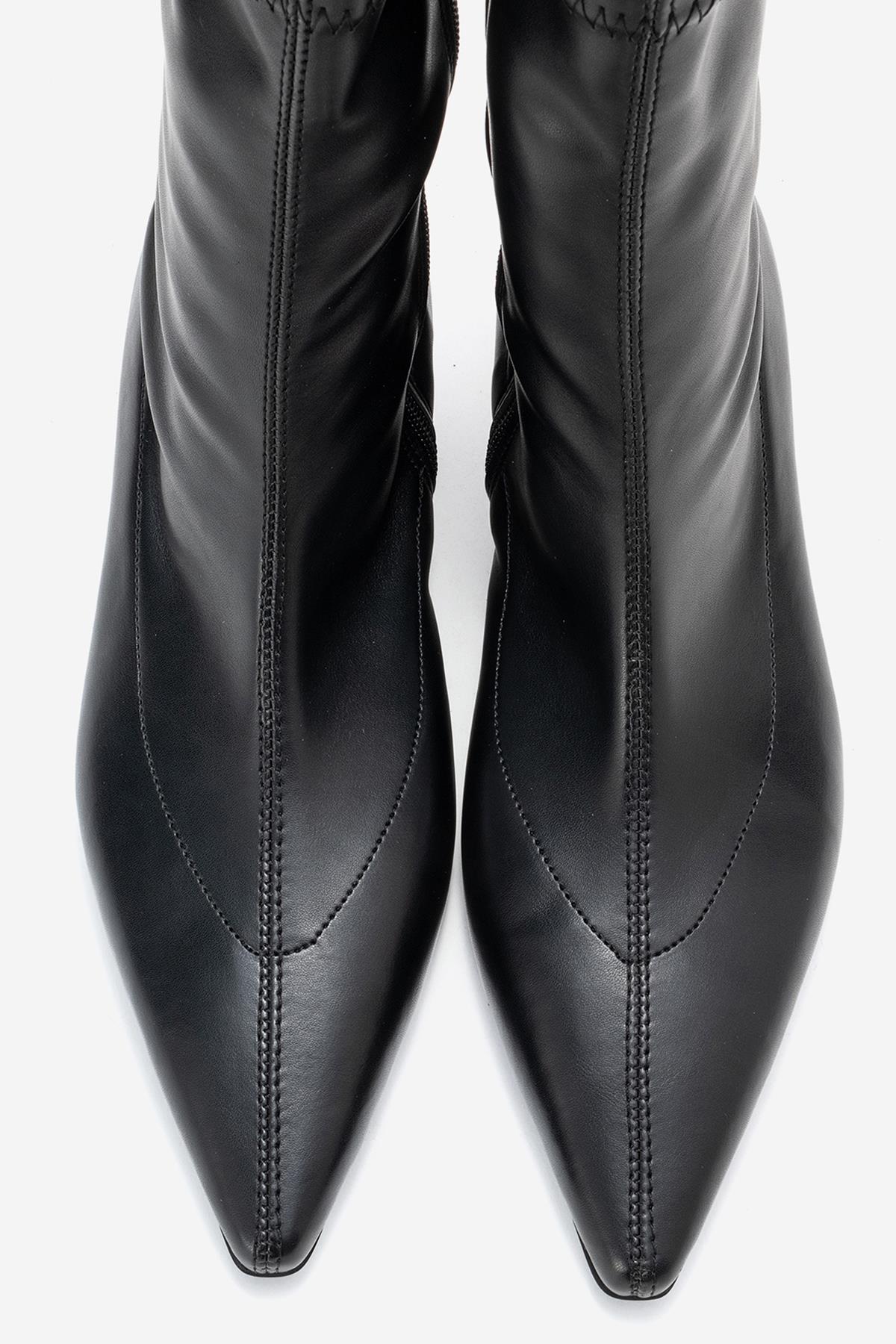 ALORA - Black Kitten Heel Boot – side view showing leather, black, Vowalisse