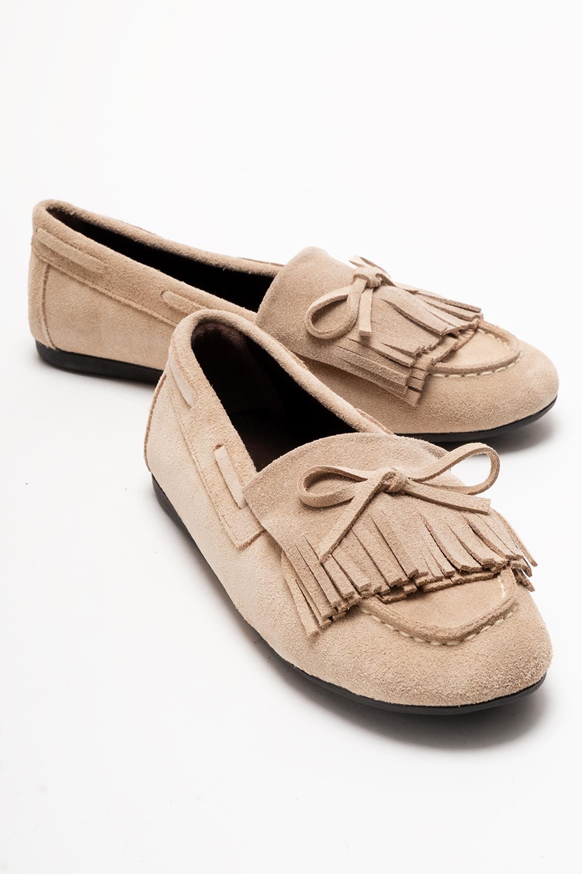 AXELI - Beige Genuine Leather Loafer – front three-quarter view showing bow, leather, suede, Vowalisse