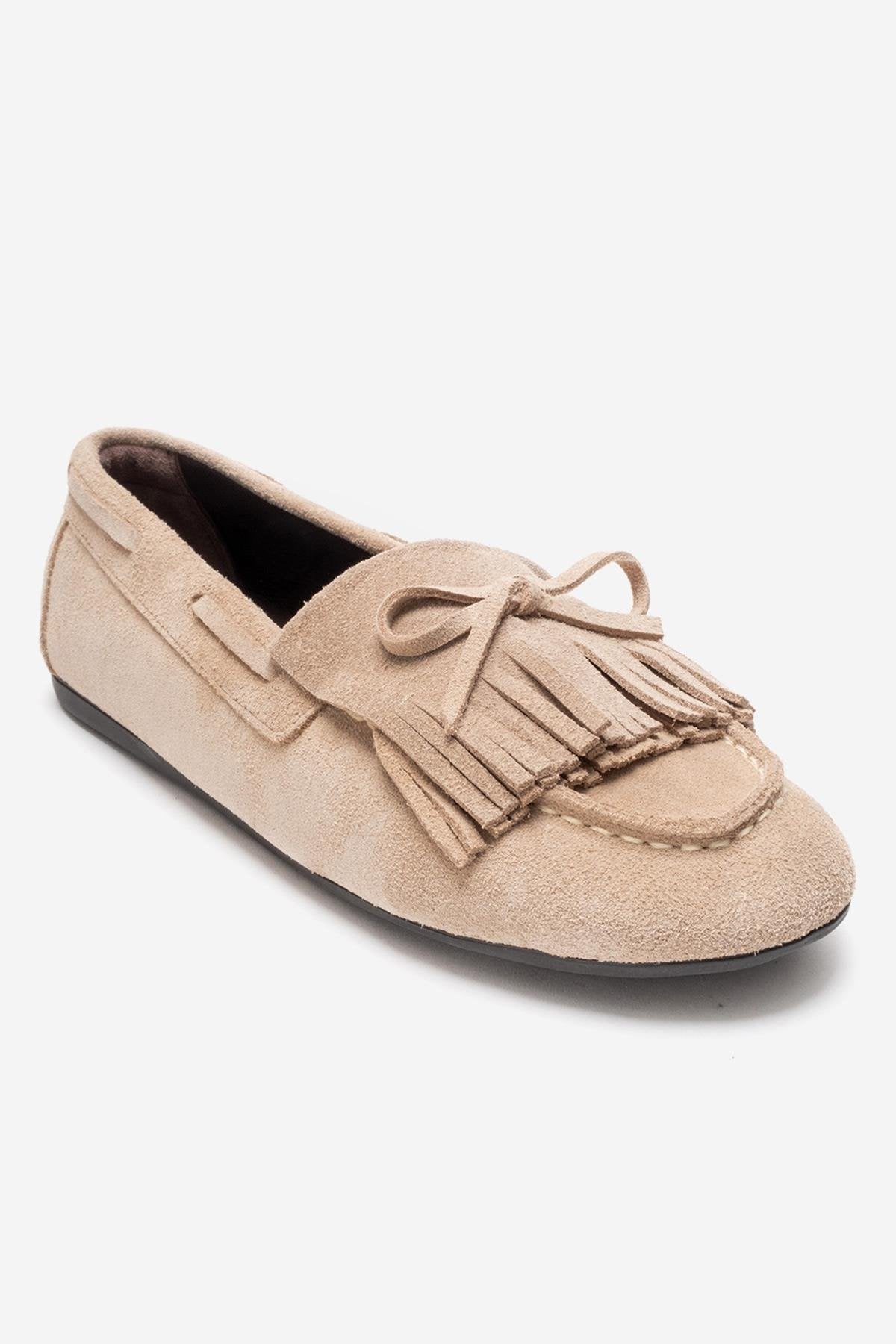 AXELI - Beige Genuine Leather Loafer – detail view showing bow, leather, suede, Vowalisse
