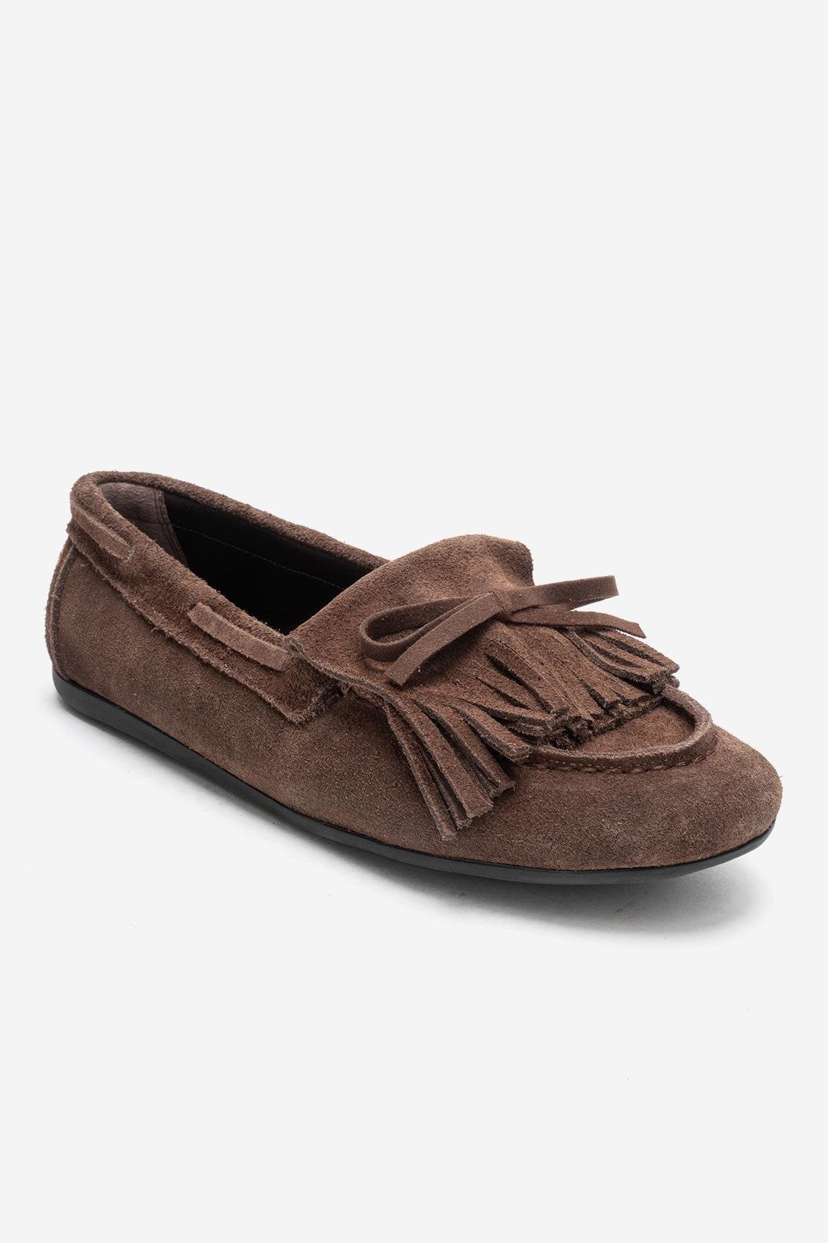 AXELI - Camel Genuine Leather Suede Loafer – detail view showing bow, leather, suede, Vowalisse