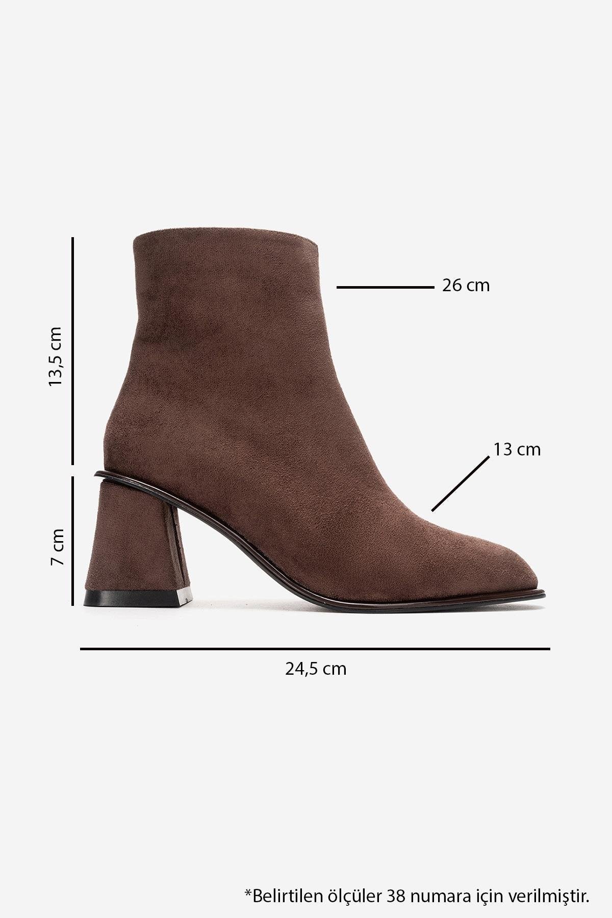 ALBA - Brown Suede Block Heel Boot – detail view showing suede, red, Vowalisse